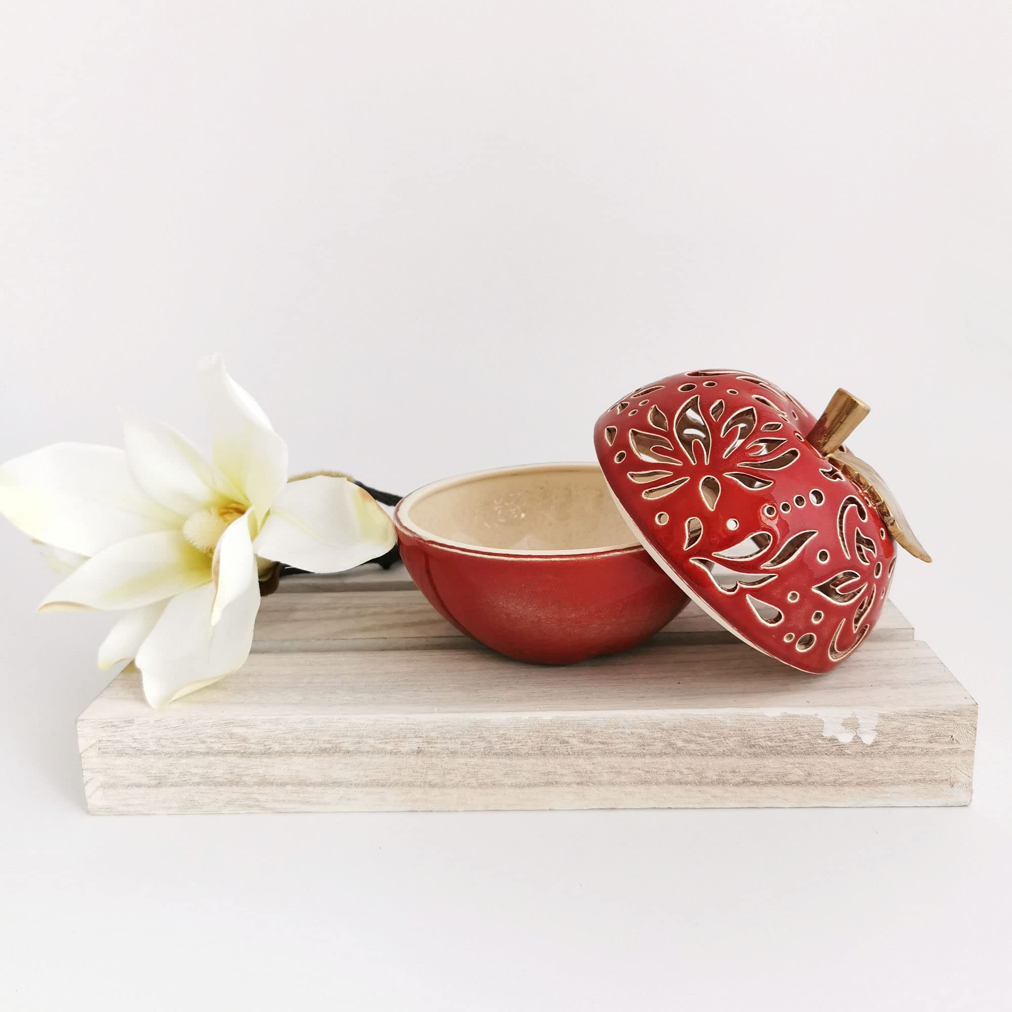 Handmade Red Ceramic Apple Candle Holder with Lid - Fall Table Decor, Christmas Gift, Berry Bowl & Trinket Dish | Perfect for Autumn Centerpieces, Holiday Gifting & Home Decor