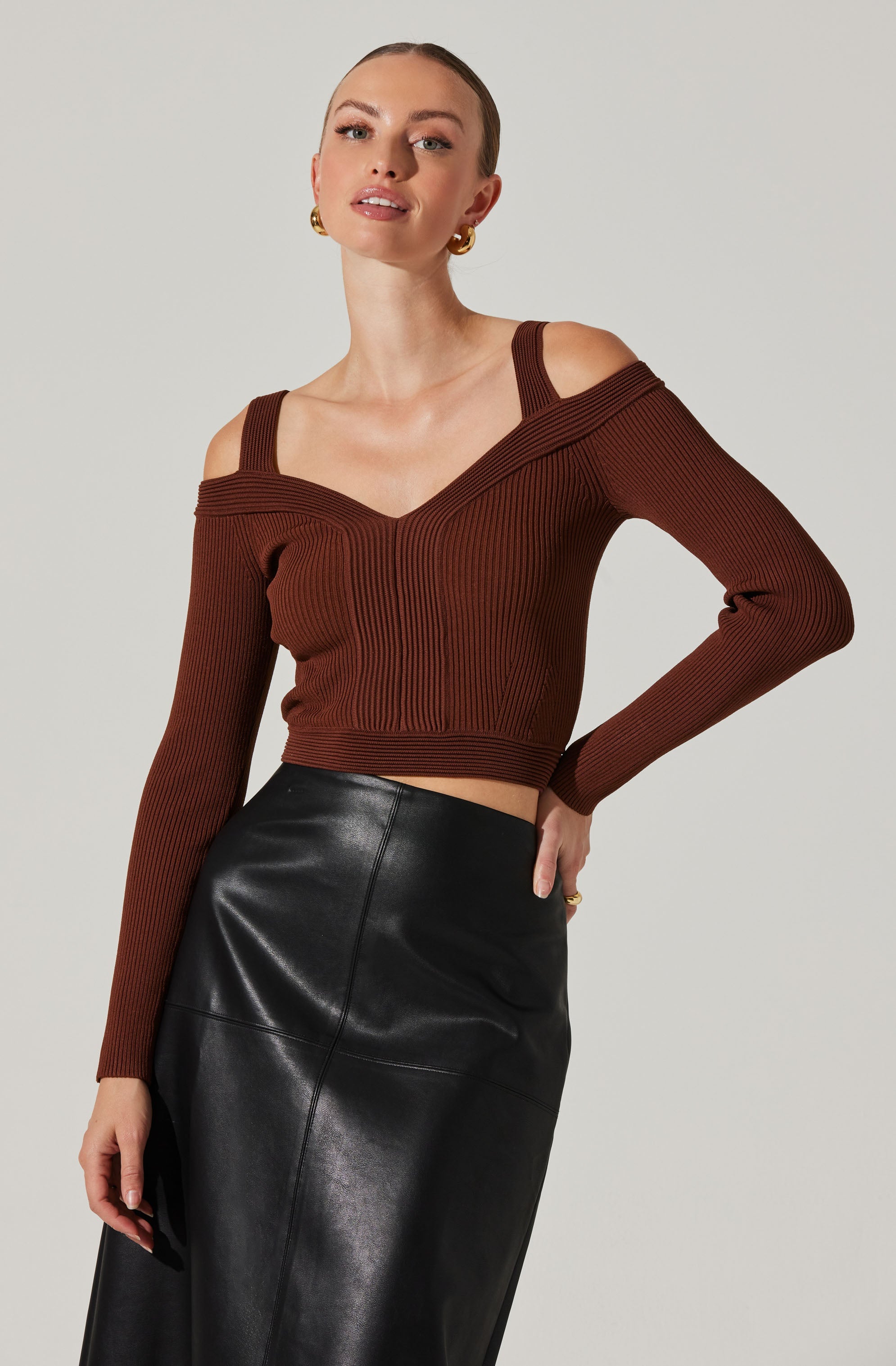 Stylish Pacey Ribbed Cold Shoulder Sweater for Women - Trendy Knit Pullover for Fall & Winter - Perfect for Casual Outings, Date Nights, and Office Wear