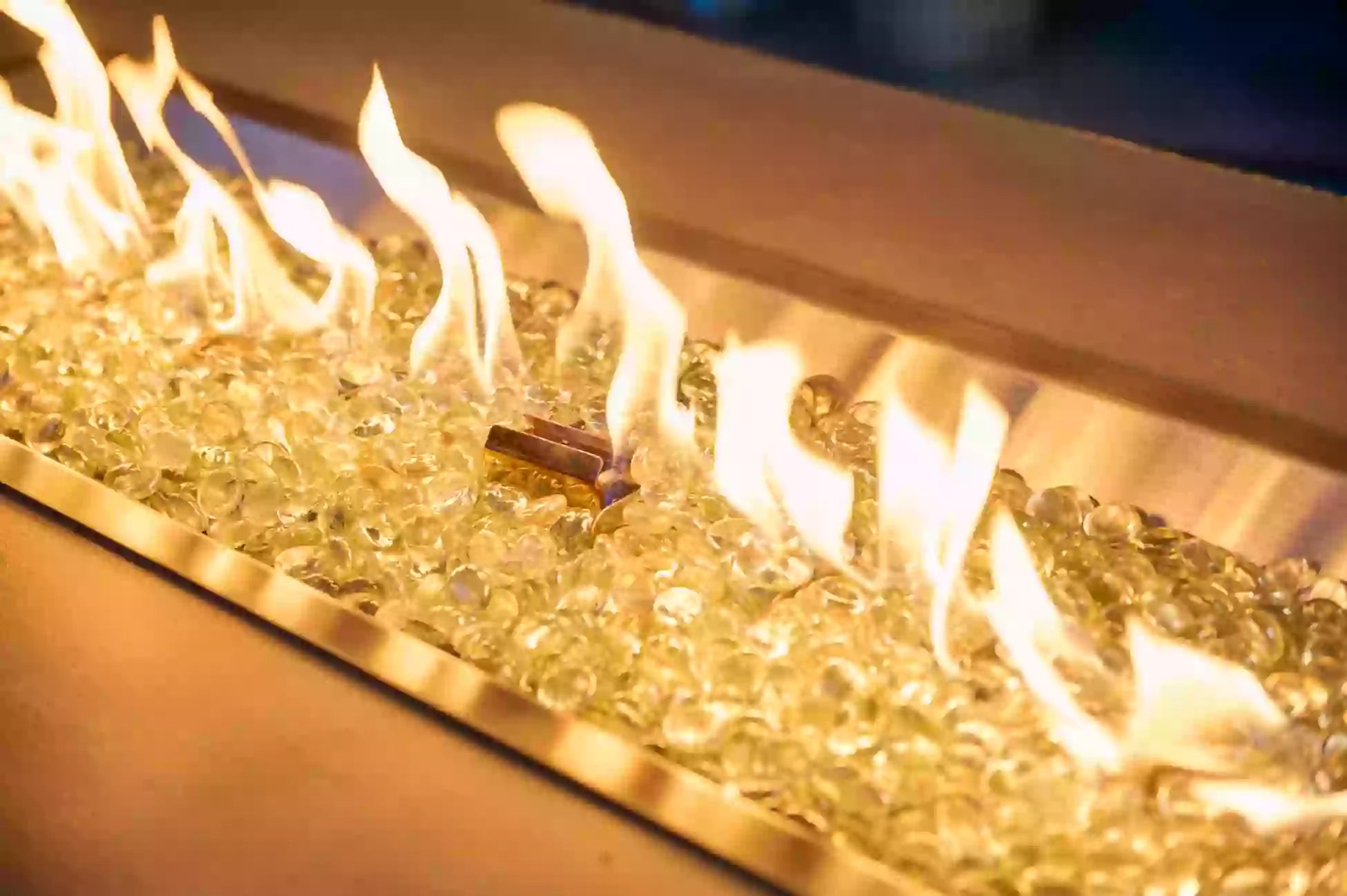Havenwood Linear Gas Fire Pit Table - Outdoor Patio Heater with Modern Design for Backyard, Deck, and Garden - Perfect for Entertaining and Relaxing