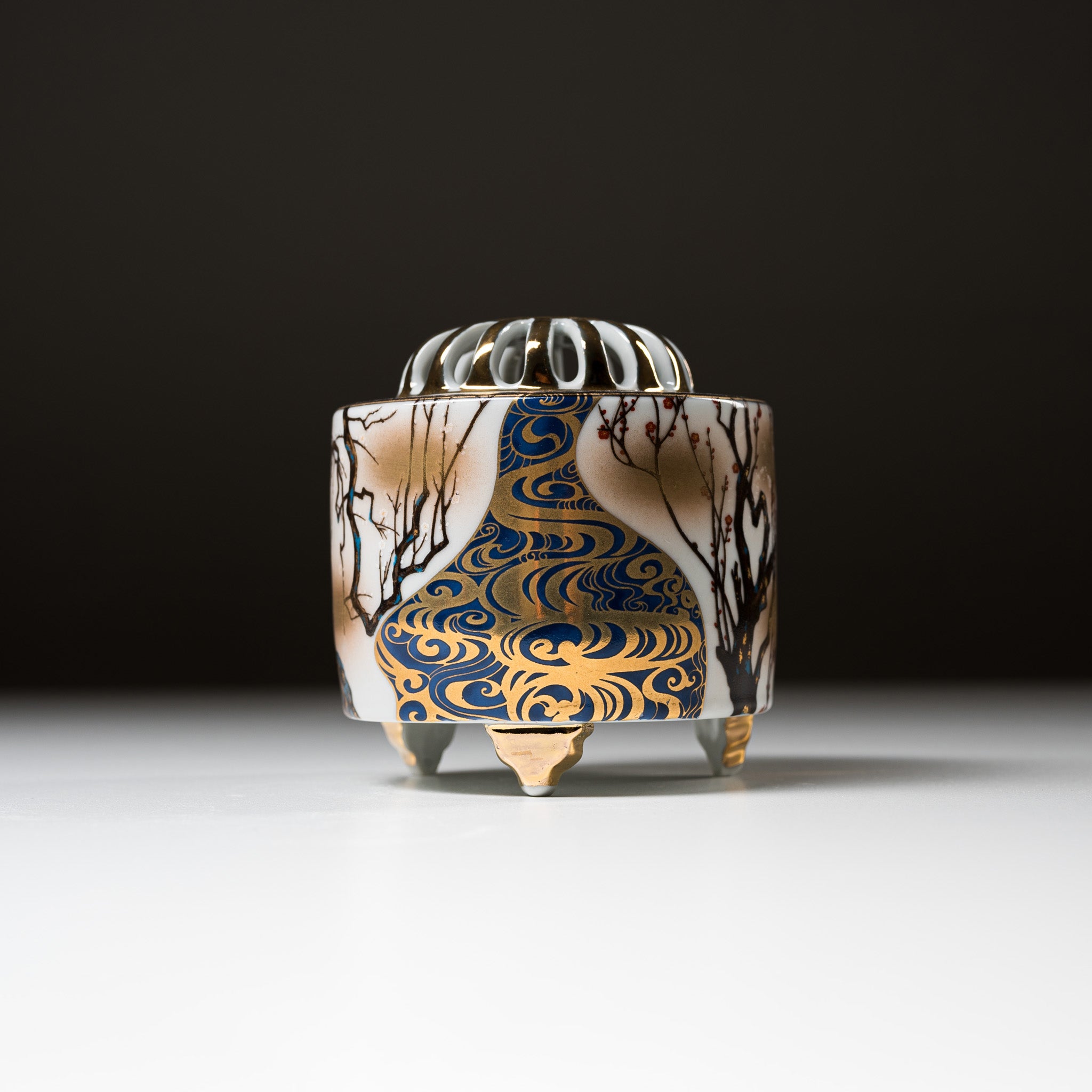 Premium Kutani Ware Incense Burner - Japanese Kōrin Plum Design, Handcrafted Ceramic Aroma Diffuser for Home, Meditation & Zen Decor