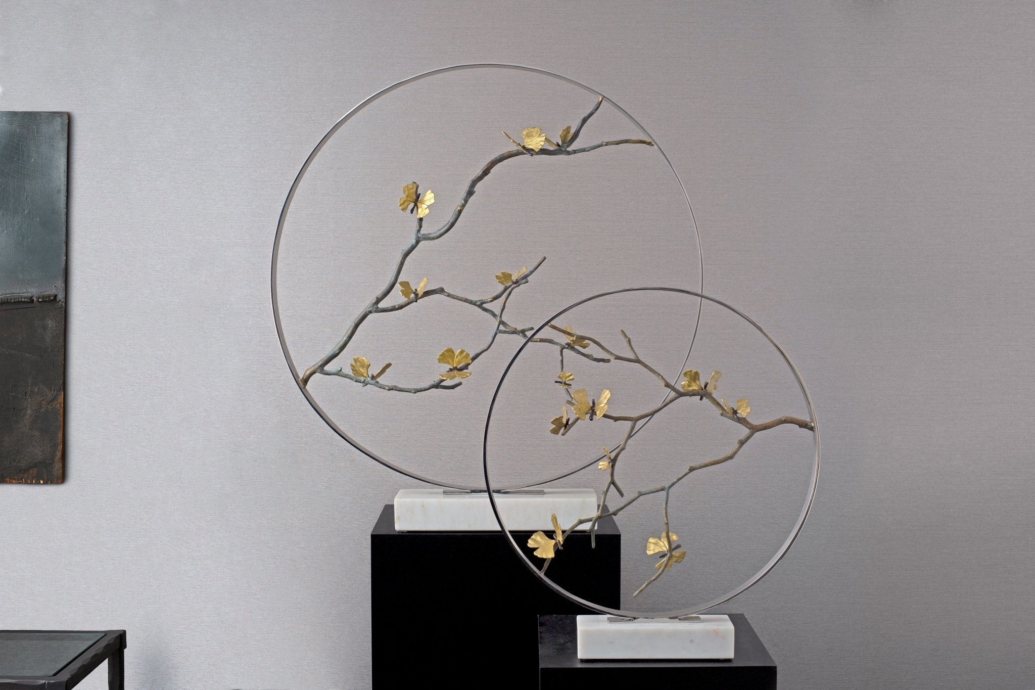 Elegant Butterfly Ginkgo Moon Gate Sculpture - Handcrafted Asian Garden Art for Outdoor Decor & Zen Landscaping