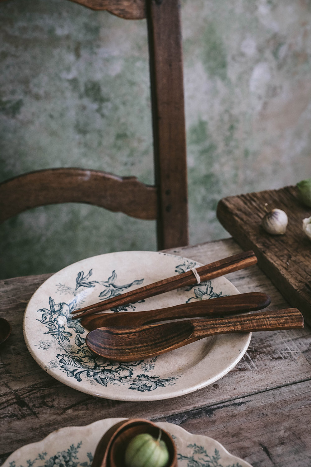 Premium Acacia Wood Chopsticks - Natural, Durable & Eco-Friendly for Sushi, Asian Cuisine & Home Dining