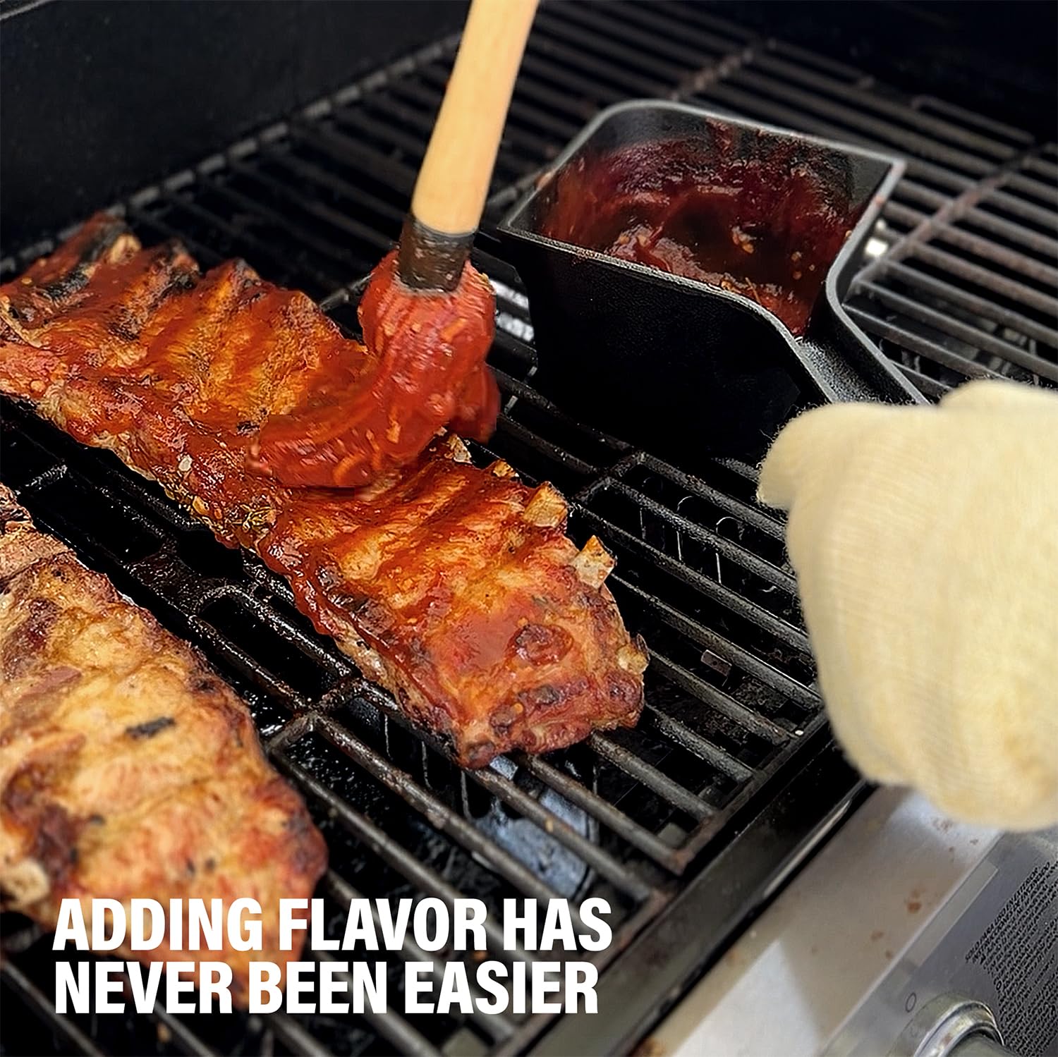 Cast Iron Sauce Pot with BBQ Mop Brush – 24oz Small Cast Iron Basting Pot for Grilling, Smoking, Saucing – Perfect for BBQ, Steak, Ribs & Outdoor Cooking Accessories