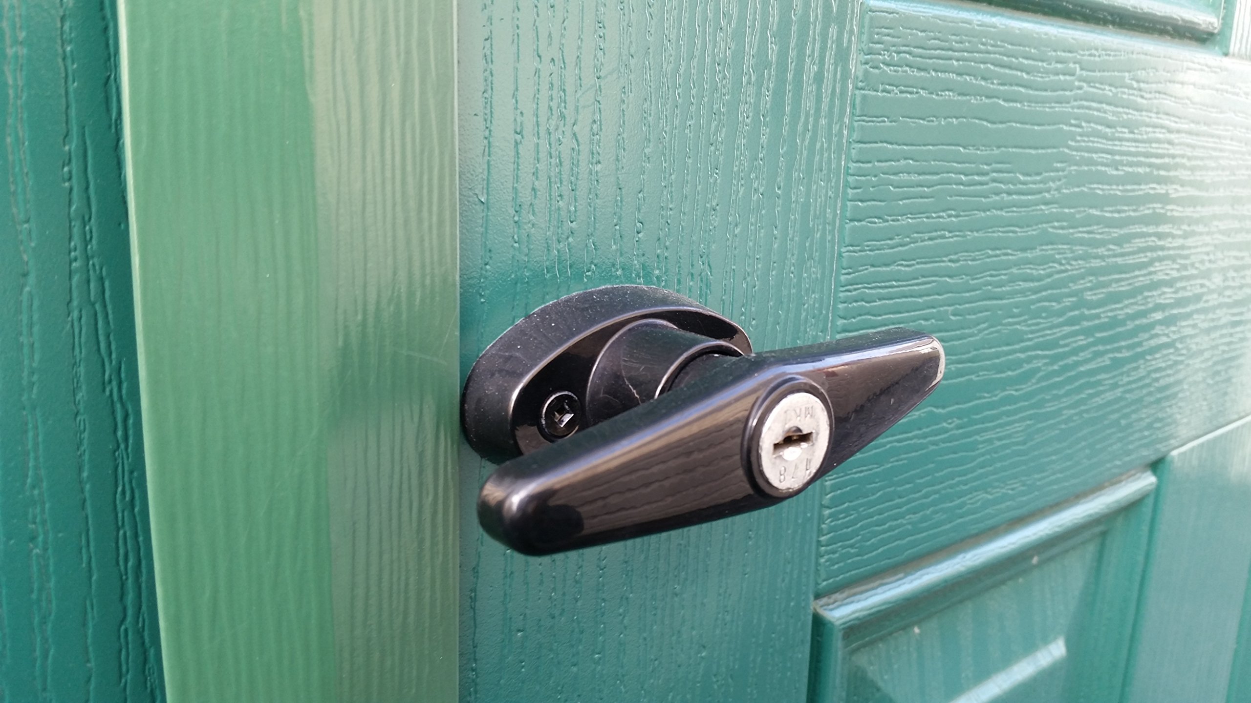 Heavy Duty Shed Door T-Handle Lock Kit with 5.5