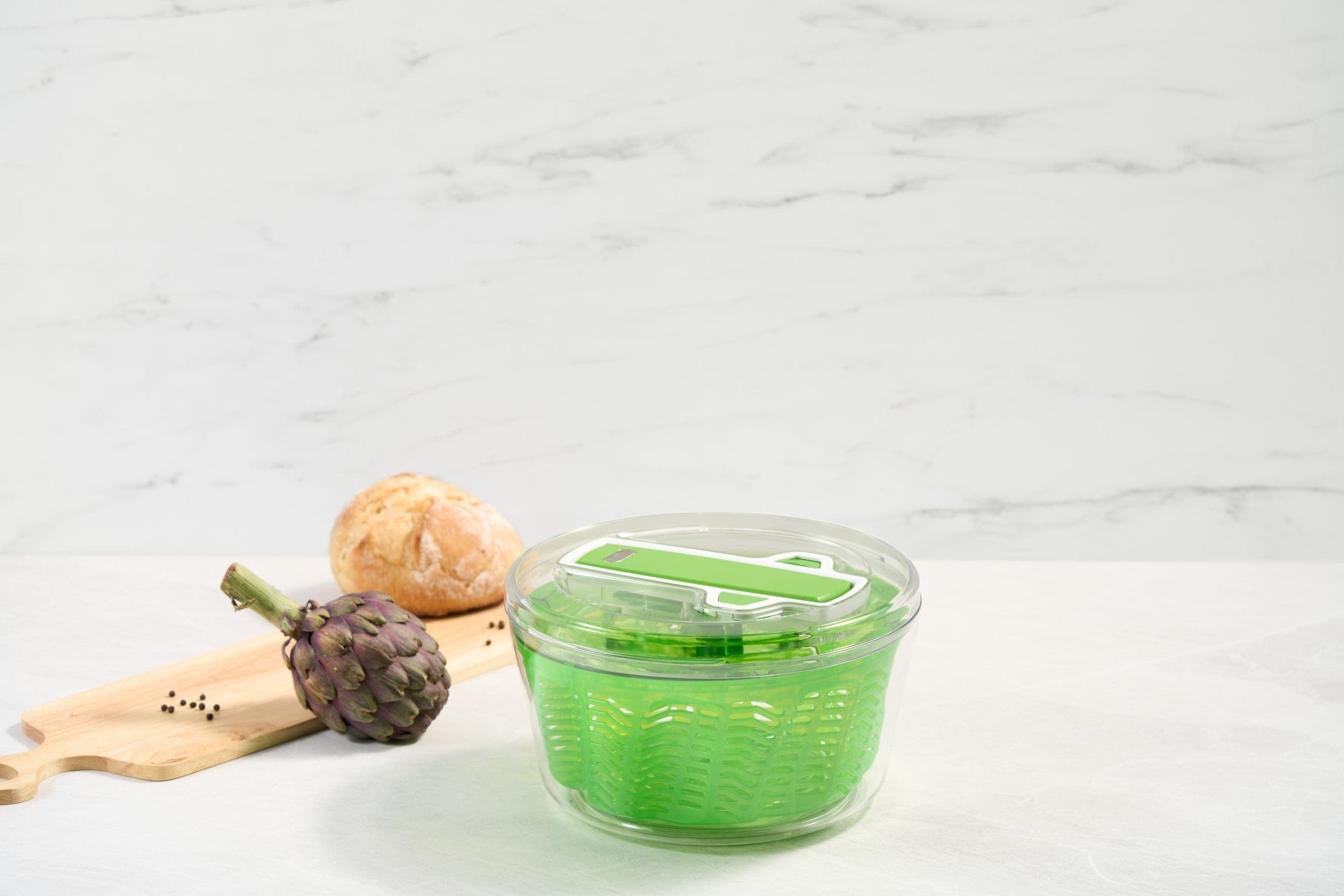Zyliss Swift Dry Large Salad Spinner - Premium Kitchen Gadget for Fresh Greens, Herbs & Vegetables | Perfect for Meal Prep, Healthy Eating & Quick Drying
