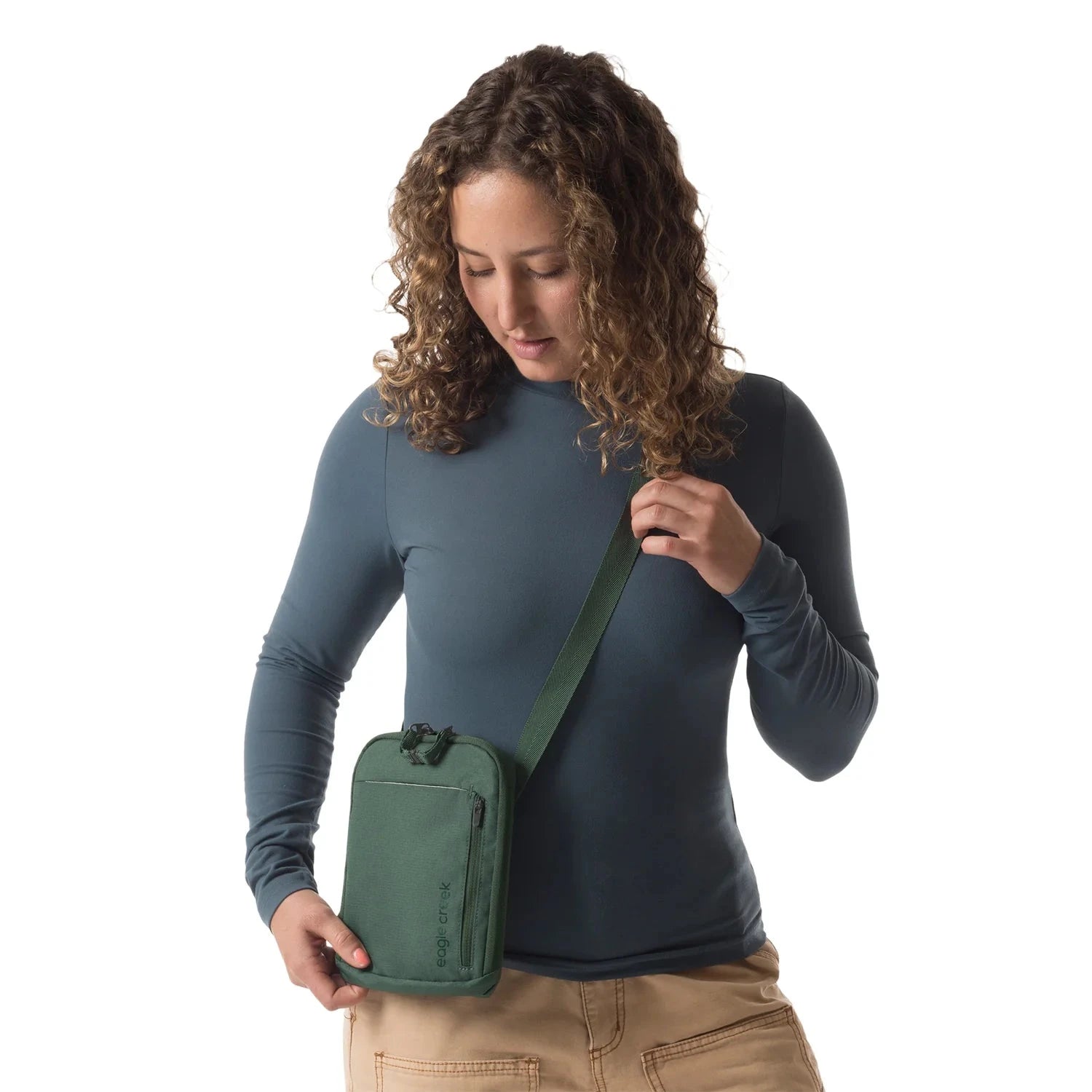 Eagle Creek RFID Blocking Crossbody Bag - Secure Travel & Everyday Anti-Theft Purse for Women & Men - Perfect for Commuting, Shopping & City Exploration