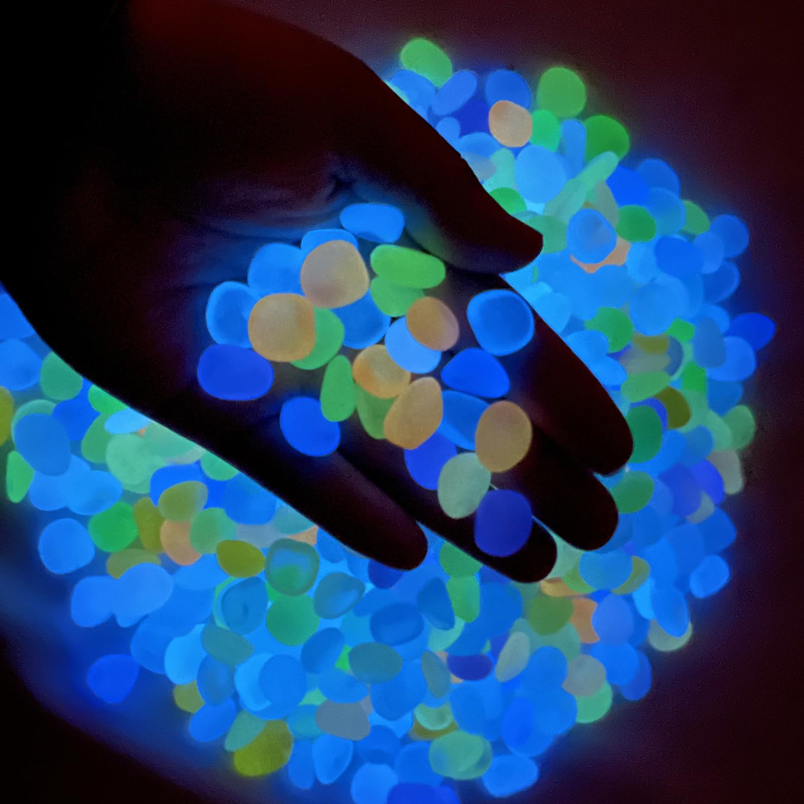 SEETOOOGAMES Glow in the Dark Rocks - 500 Mixed Color Luminous Pebbles for Outdoor Garden Decor, Aquarium Gravel, Walkway Lighting, Yard Landscaping, Turtle & Fish Tank Accessories - Perfect for Nighttime Garden Parties, Pathway Markers, and DIY Home Decor Projects