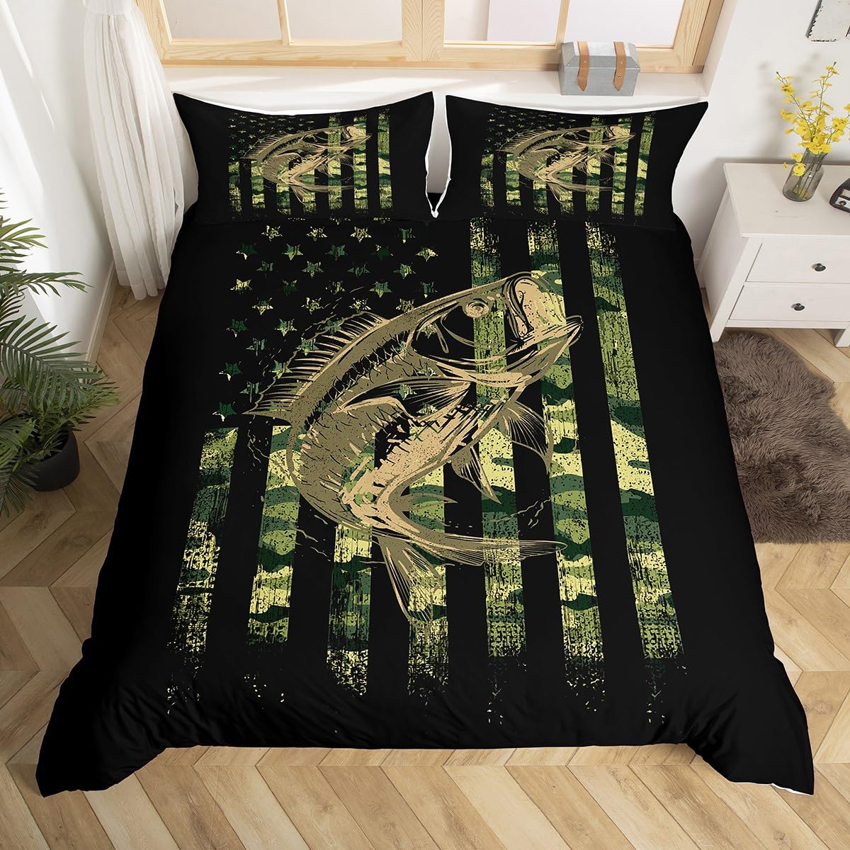Bass Fish Camouflage Bedding Set Queen Size - 3 Piece Pike Fish Camo Duvet Cover with Zipper Closure - Green & Black Fishing Theme Comforter Set for Men, Women, Kids - Perfect for Fishing Enthusiasts, Cabin Decor, and Outdoor-Themed Bedrooms