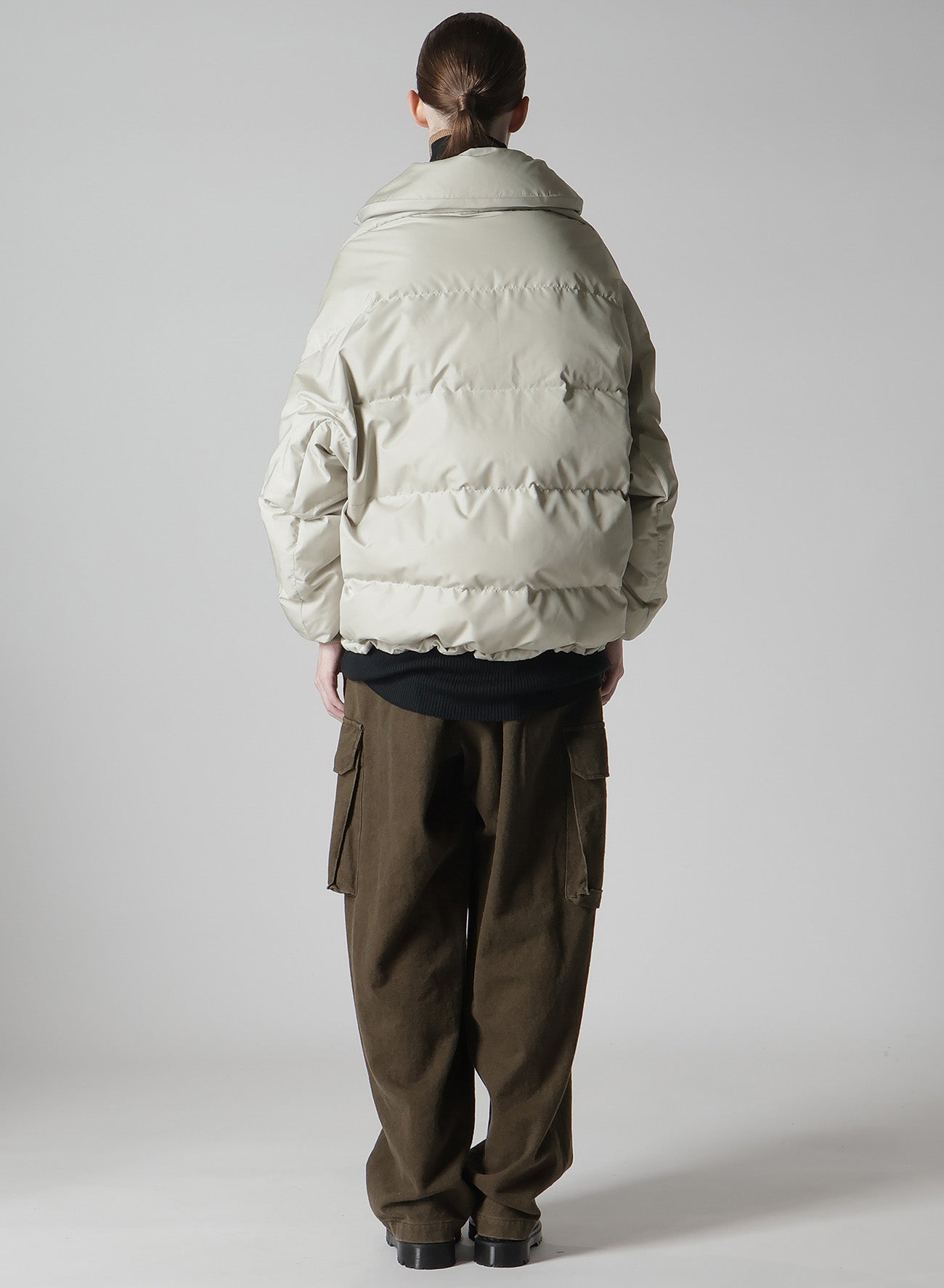 Lightweight Down Puffer Jacket for Women - Warm Winter Short Coat, Waterproof & Windproof - Perfect for Outdoor Activities, Travel, and Casual Wear