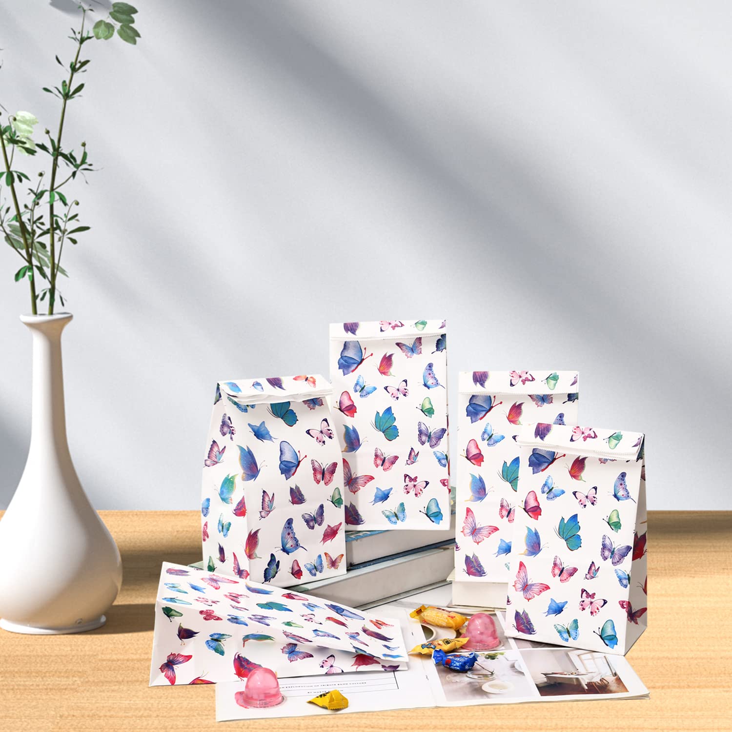 25Pcs Thickened Butterfly Favor Bags for Kids Birthday Party - Small Gift Goodie Bags with Handles - Perfect for Candy, Toys & Party Favors - Mini Size (WB1)