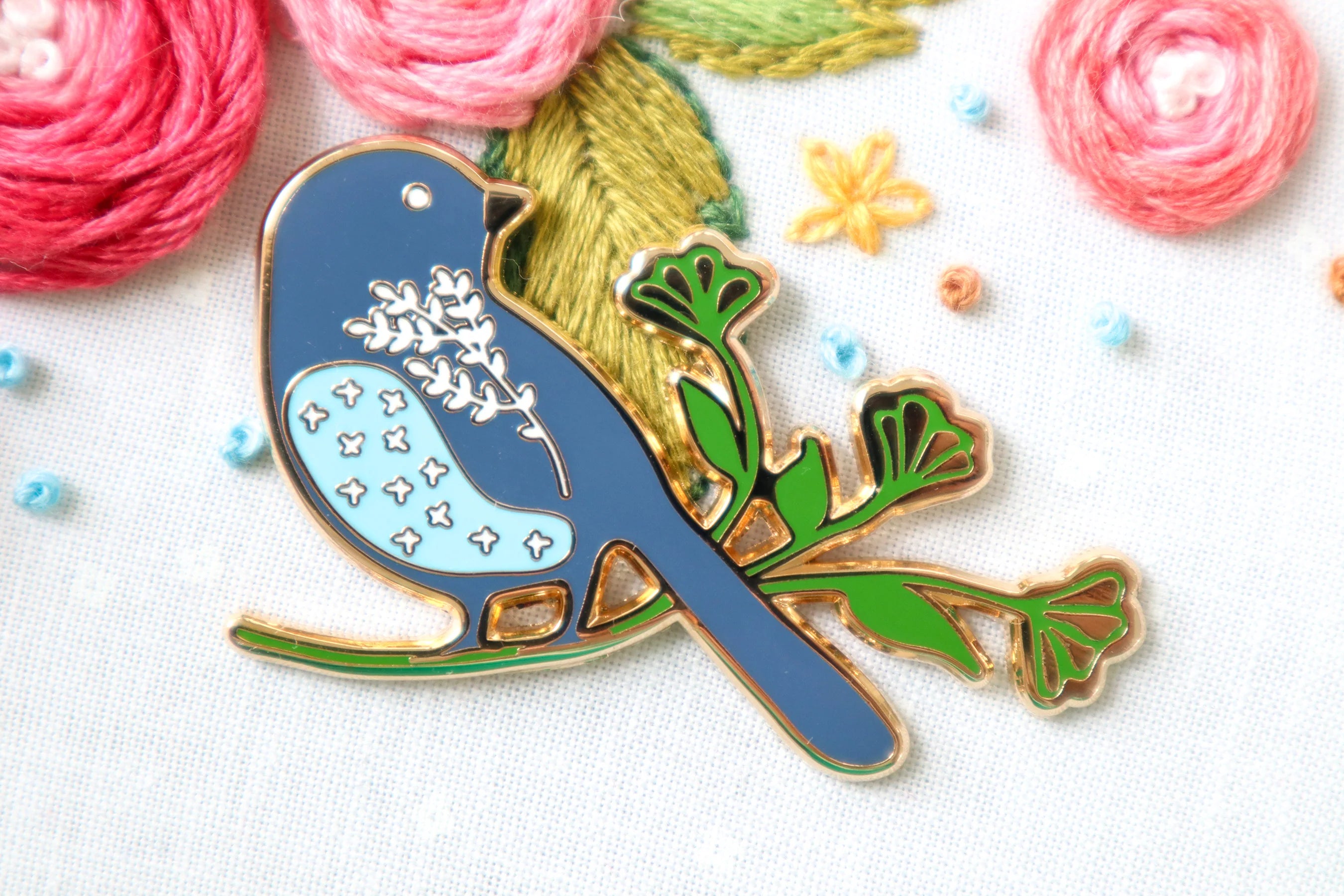 Song Sparrow Bird Needle Minder - Magnetic Pin Holder for Sewing, Embroidery & Quilting - Perfect for Crafting, DIY Projects & Fabric Arts - by Flamingo Toes