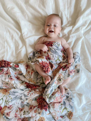 Pop Ya Tot Organic Muslin Swaddle Blanket - Soft & Breathable Baby Wrap for Newborns - Perfect for Swaddling, Nursing Cover & Stroller Blanket - Le Piccadilly Collection