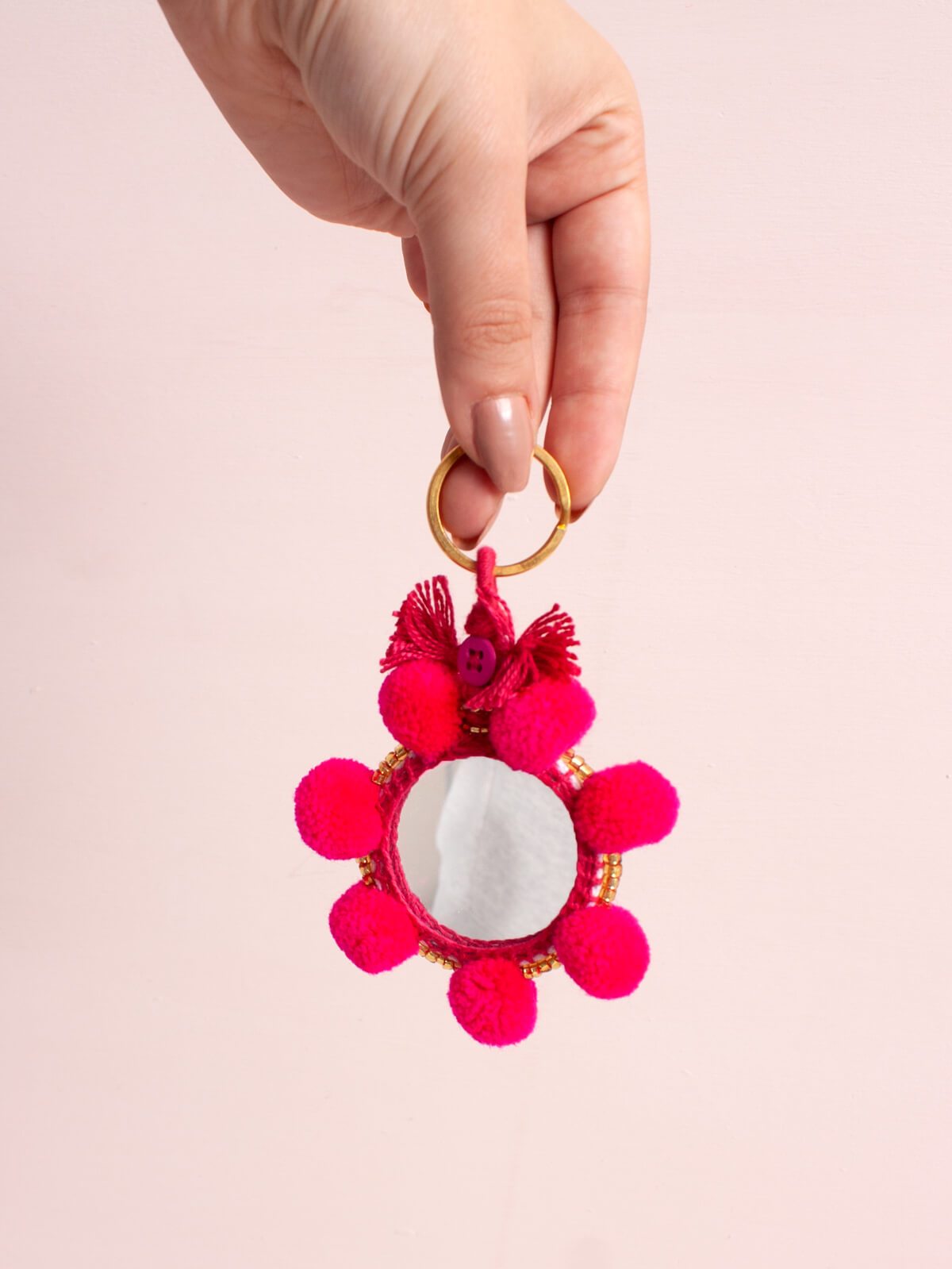 Super Pom Pom Mirror Keyrings - Mini Cute Handbag Accessories for Women & Girls - Perfect for Keychains, Backpacks, and Gift Giving
