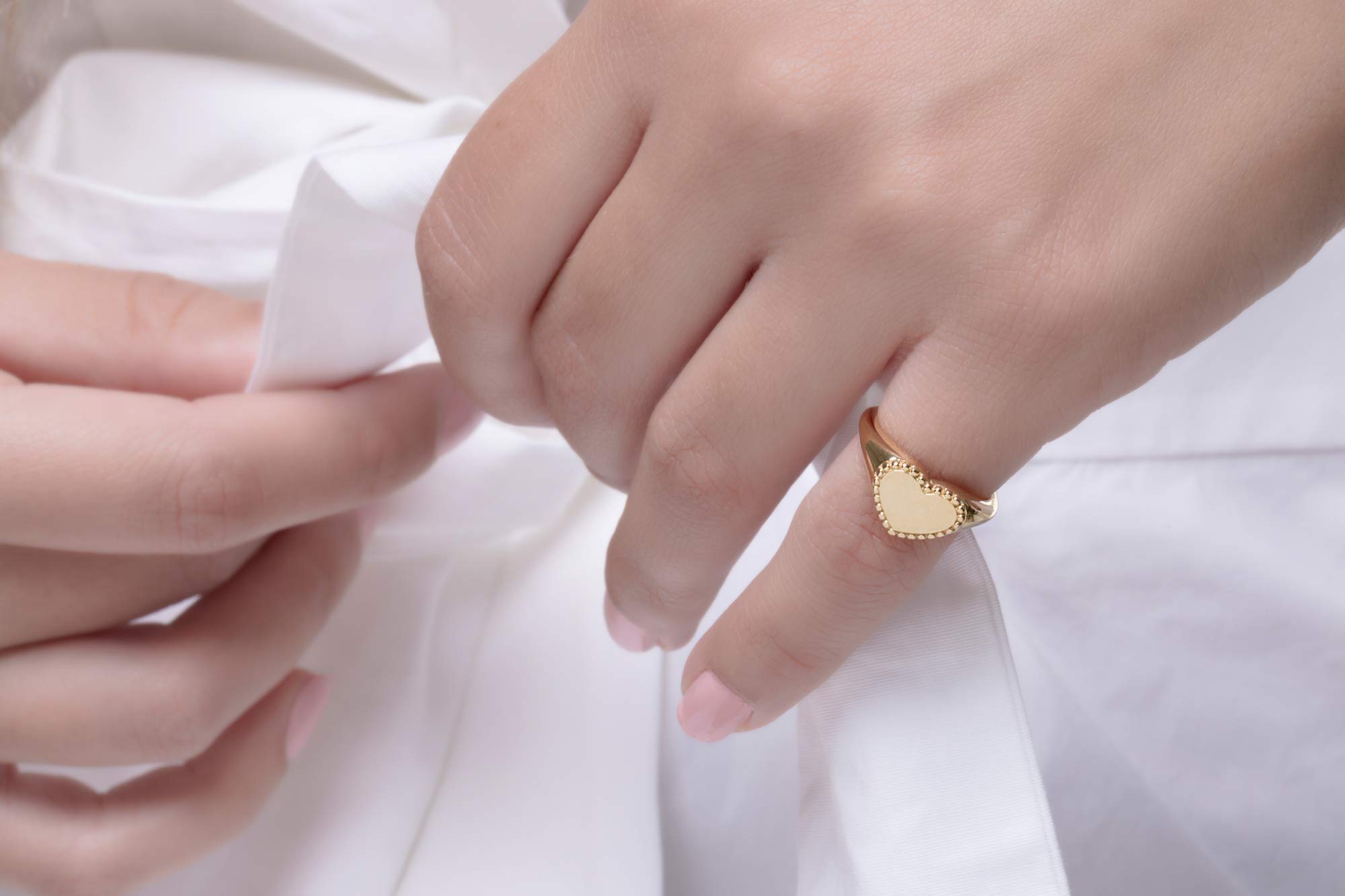 9K, 14K & 18K Solid Gold Heart Dotted Ring for Women - Elegant Signet & Chevalier Love Ring - Perfect Birthday Gift for Her - Romantic Occasions & Everyday Wear RN378