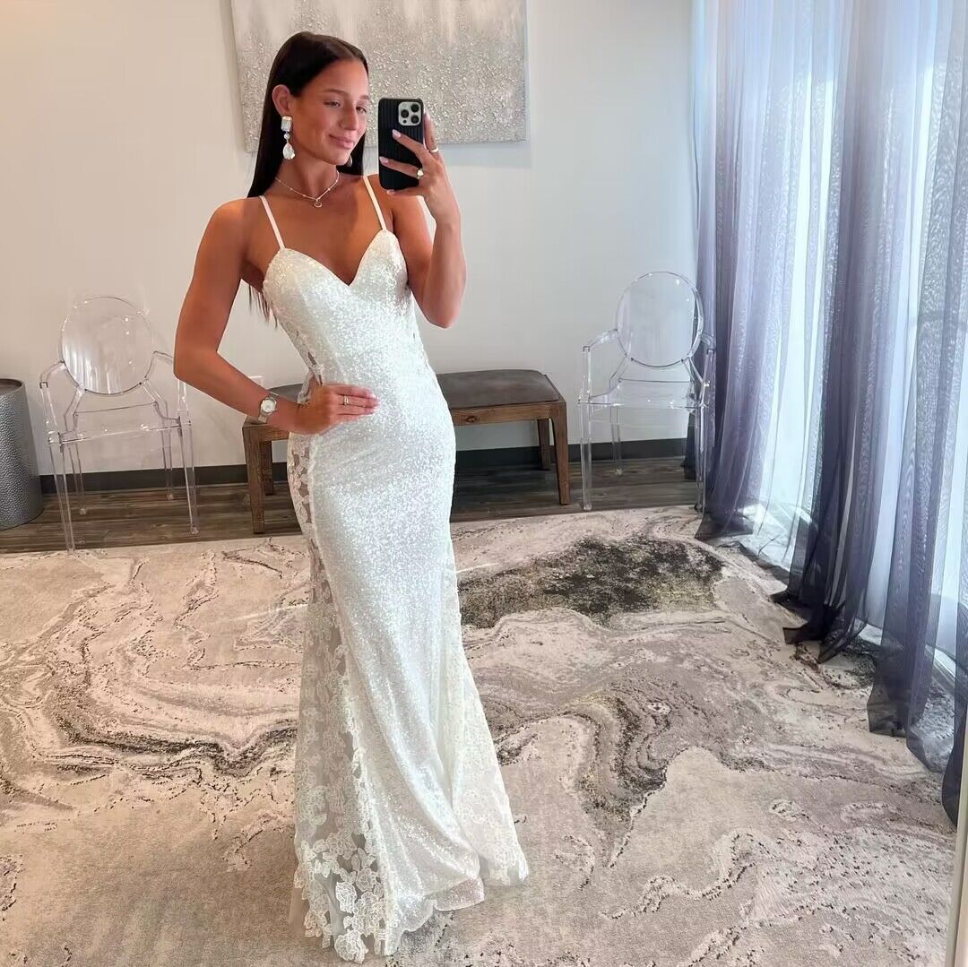 Elegant White Sequin Mermaid Prom Dress with Applique Spaghetti Straps - Perfect for Formal Dances, Evening Galas & Special Occasions
