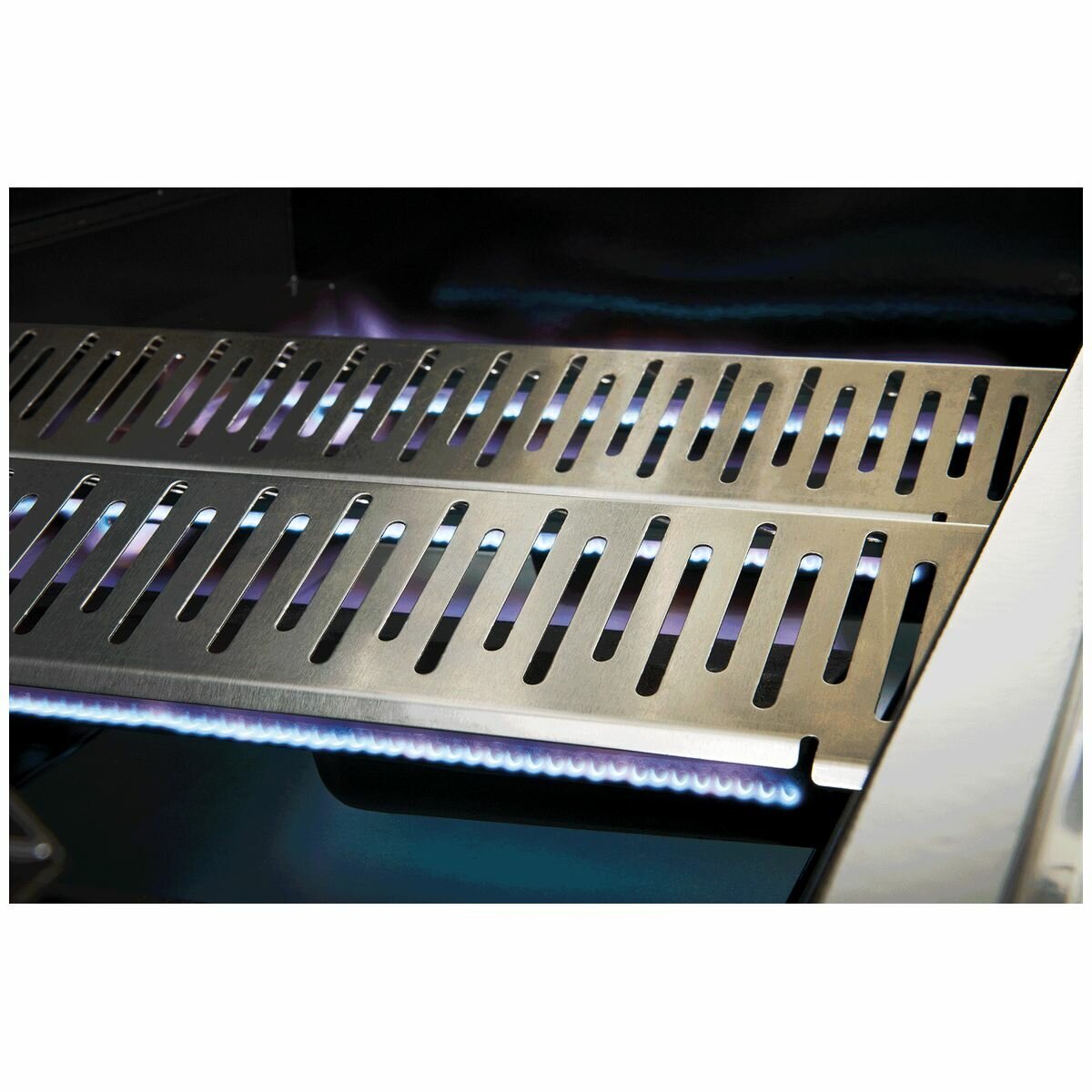 Beefeater 1200 Series 5-Burner LPG Gas Grill with Side Burner & Rolling Cart - BMG1251SB - Perfect for Backyard BBQs, Outdoor Cooking & Family Gatherings