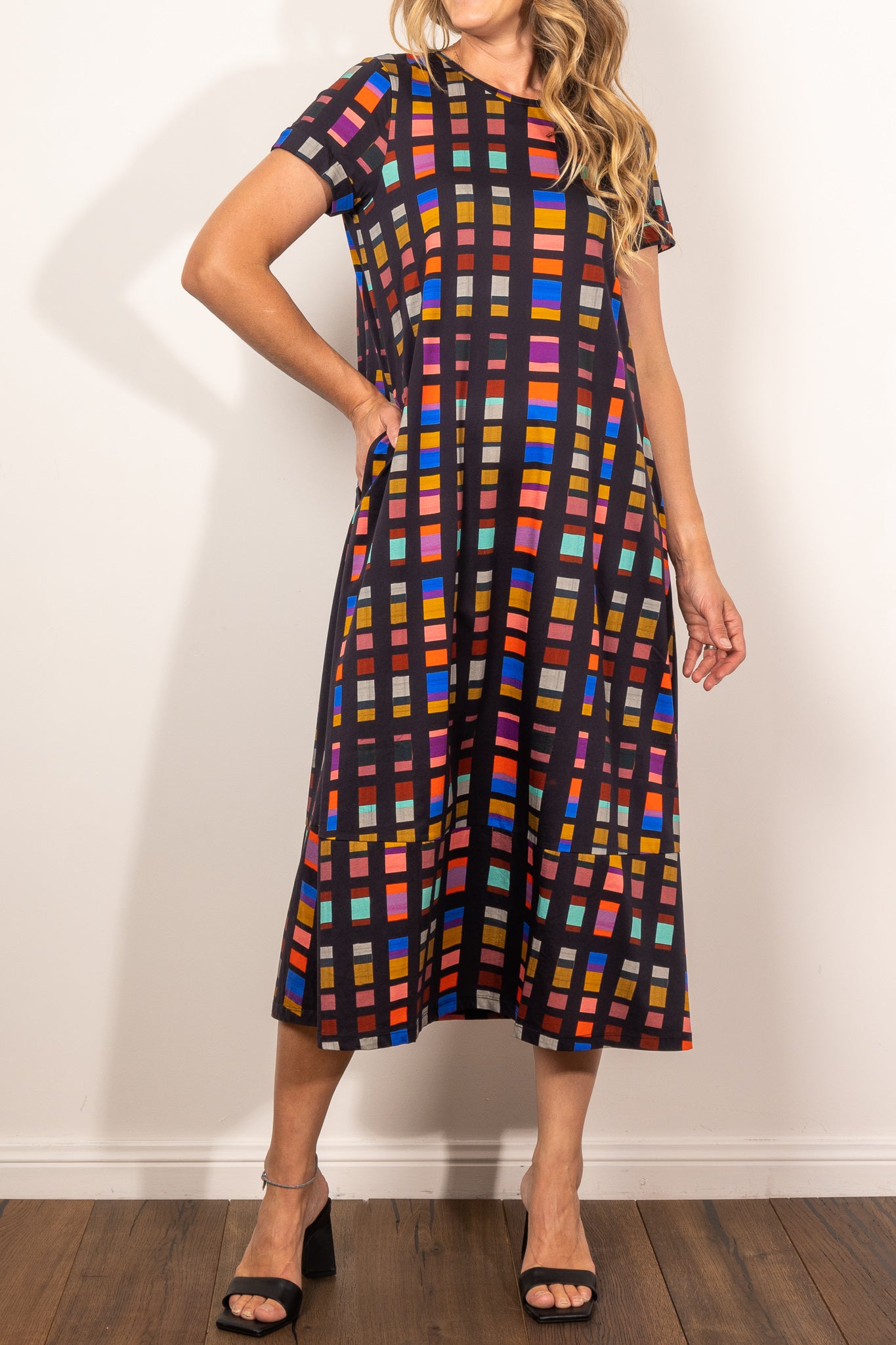ELK Haki Dress Tessela Print - Stylish Floral Print Midi Dress for Women | Perfect for Casual Outings, Parties & Summer Vacations