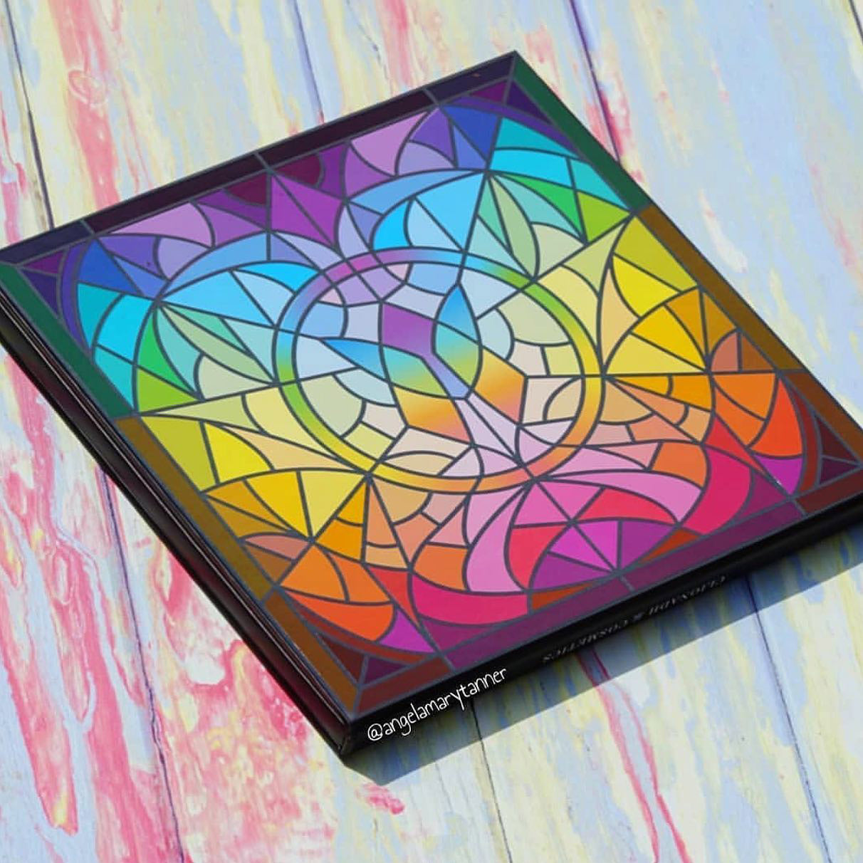 BLEMISHED Standard Stained Glass Magnetic Makeup Palette (Empty) - Perfect for Travel & Professional Makeup Organization