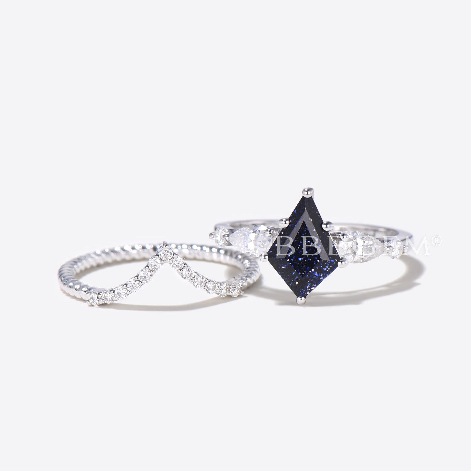 Starry Sky Blue Sandstone & Moissanite Bridal Ring Set - 5 Stone Engagement Wedding Band for Women - Perfect for Proposals, Anniversaries, and Romantic Occasions