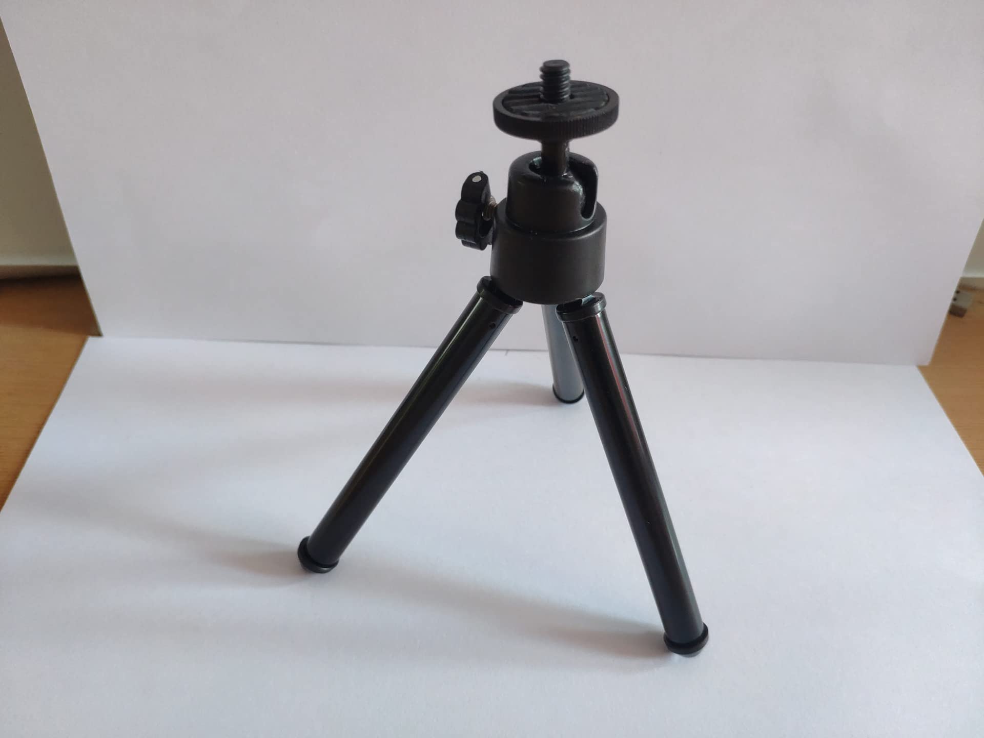JOYACCESS Adjustable Webcam Stand - Portable Tripod Mount for Laptop & Desktop Cameras - Perfect for Video Calls, Streaming & Online Meetings (Black)