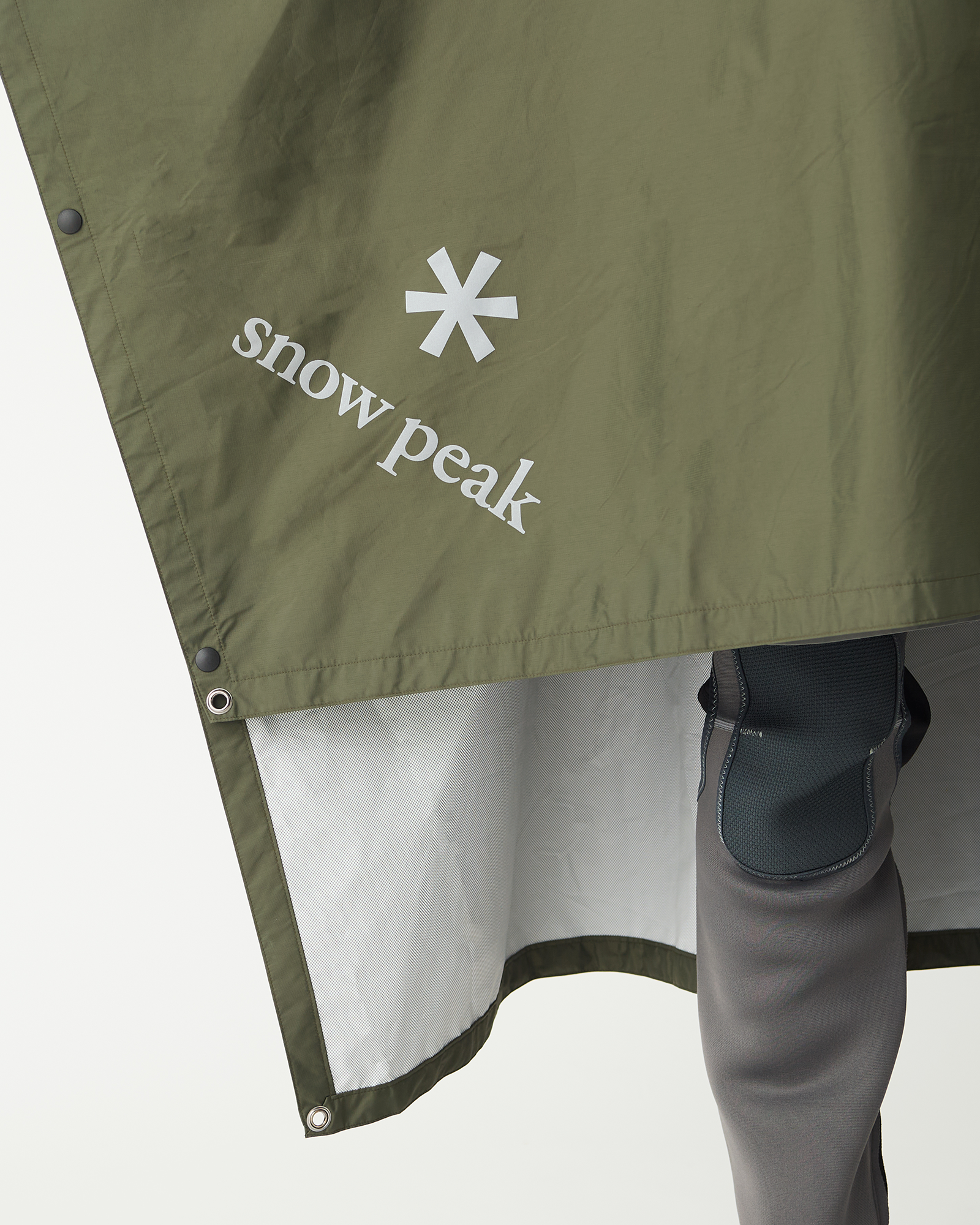 Waterproof Tarp Poncho - Lightweight & Durable Rain Gear for Camping, Hiking & Outdoor Adventures