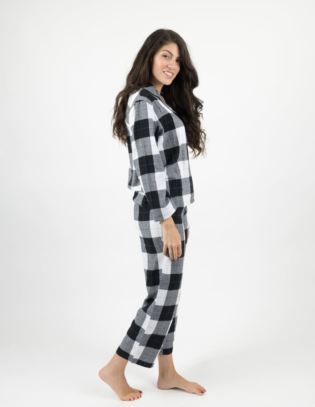 Cozy Women's Flannel Plaid Pajama Set - Soft Winter Sleepwear for Women - Perfect for Lounging, Sleeping & Cold Weather Comfort