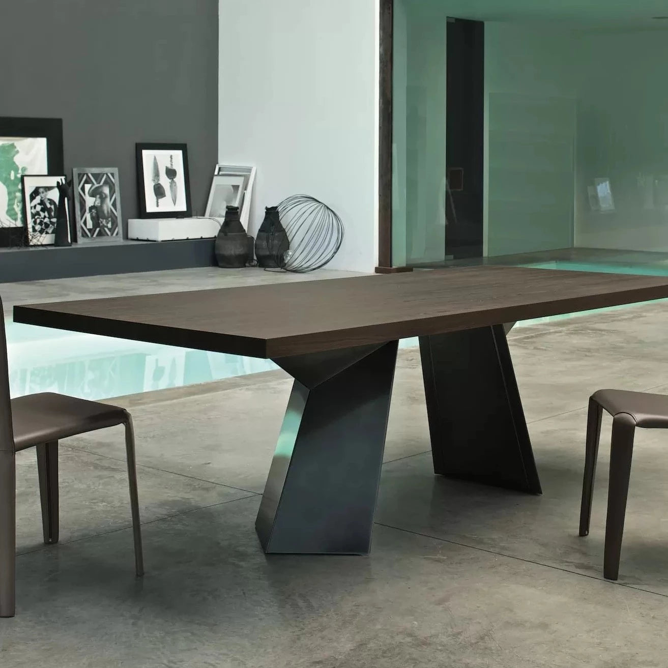 Fiandre Modern Rectangular Wood Dining Table - Solid Wood Kitchen Table for 6 - Perfect for Dining Room, Kitchen, and Small Spaces