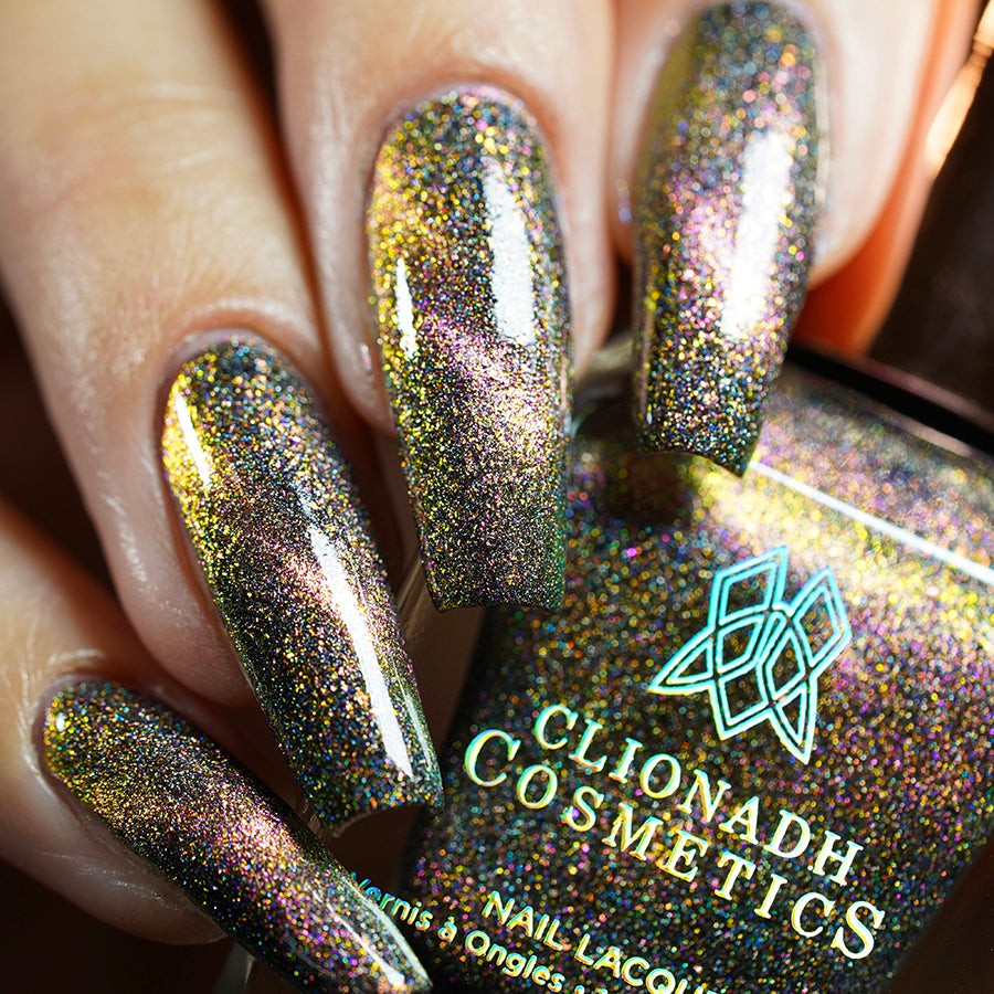 Singularity Nail Polish - Long Lasting Vegan Nail Lacquer with High Gloss Finish - Perfect for Manicures, Pedicures & Nail Art Designs