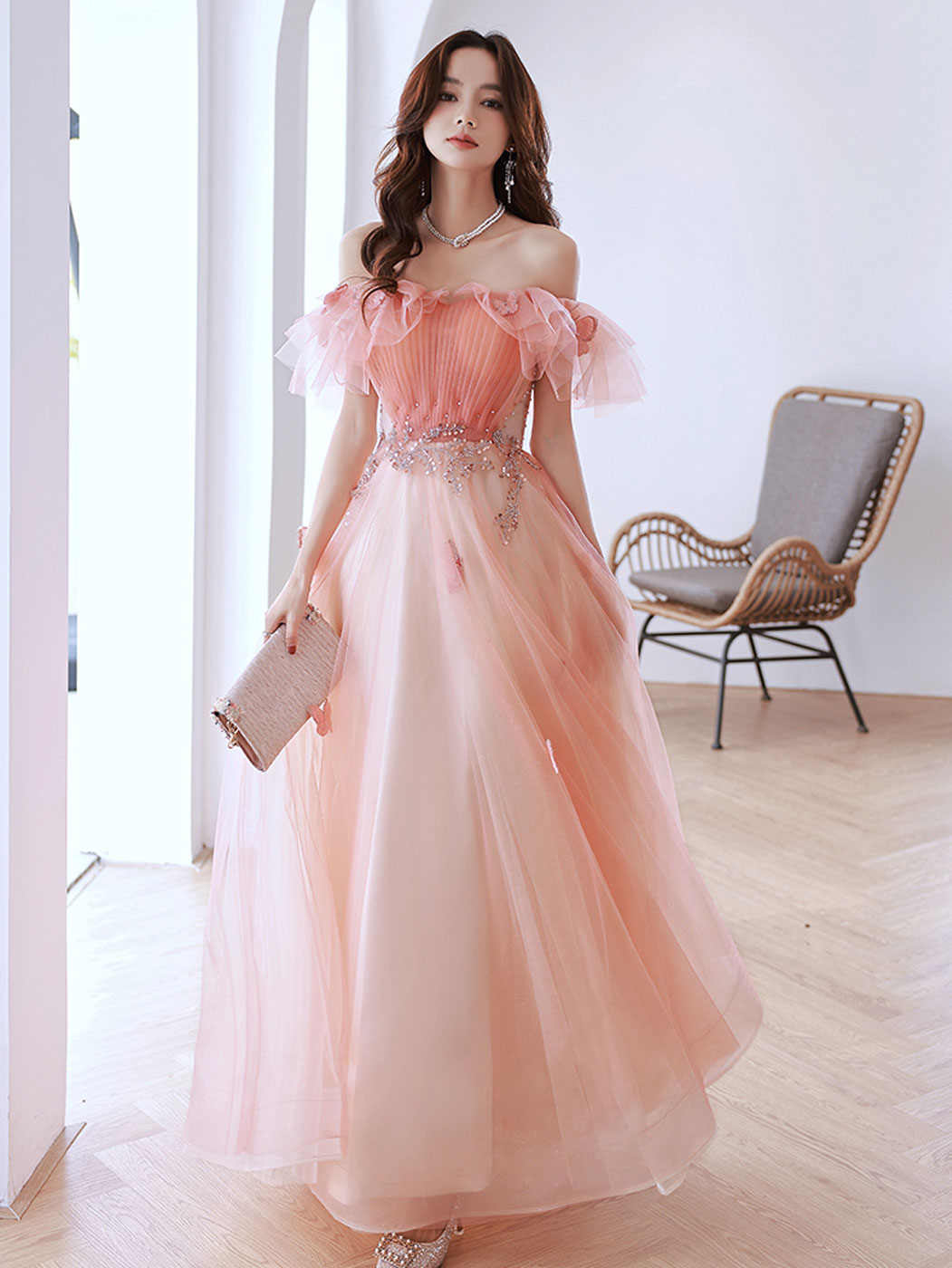 Elegant Pink Off Shoulder Tulle Long Prom Dress for Women - Formal Evening Gown for Homecoming, Ball, and Special Occasions