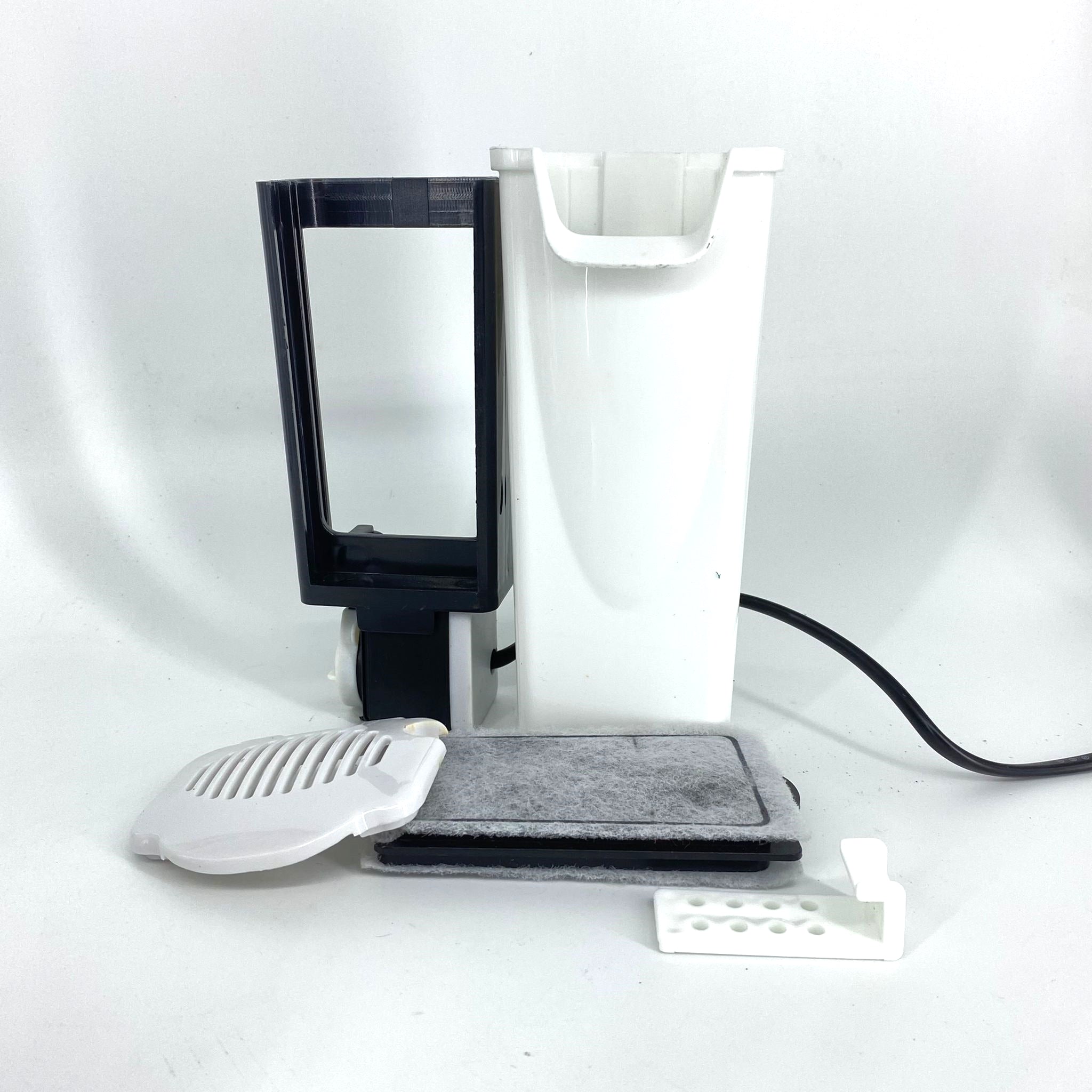 EBANG EB 05 Ultra Quiet Low Water Filter with Flat Back Design - Perfect for Small Aquariums, Fish Tanks & Home Office Water Features