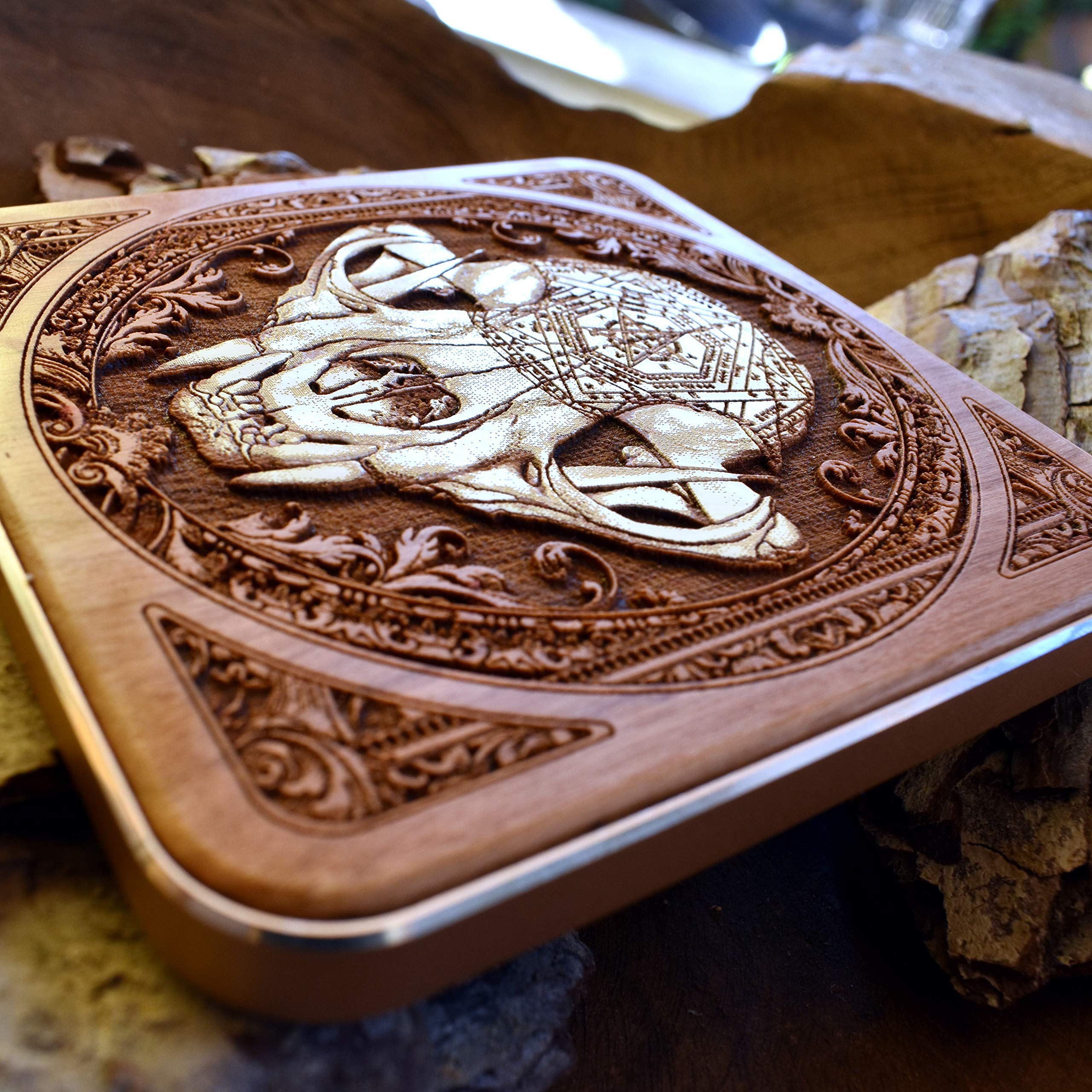 15W Fast Qi Wireless Charger - Hand-Painted Gothic Skull Design on Cherry Wood with Black Aluminum Base | Compatible with iPhone 16, Galaxy S25, S24 | Dark Art Desk Decor & Phone Charging Station for Home, Office, Gaming Setup