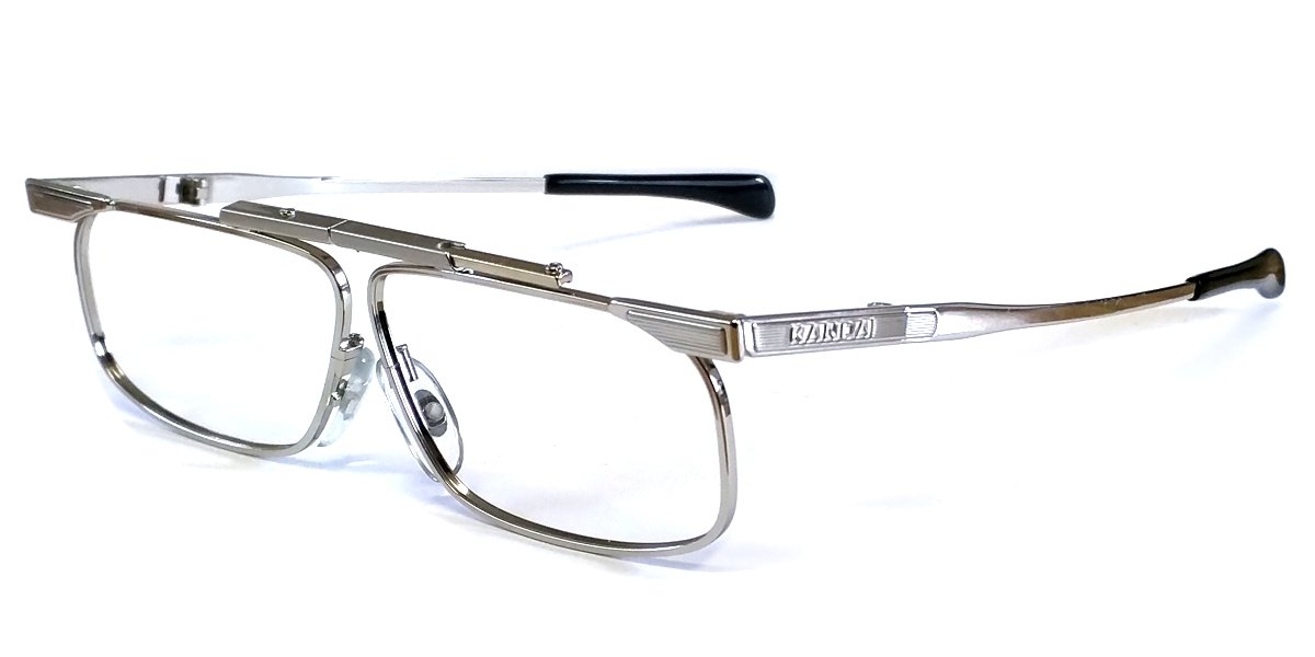 SlimFold Kanda (005) Japanese Silver Folding Reading Glasses with Case +2.50 Strength - Compact & Portable for Travel, Reading, and Work