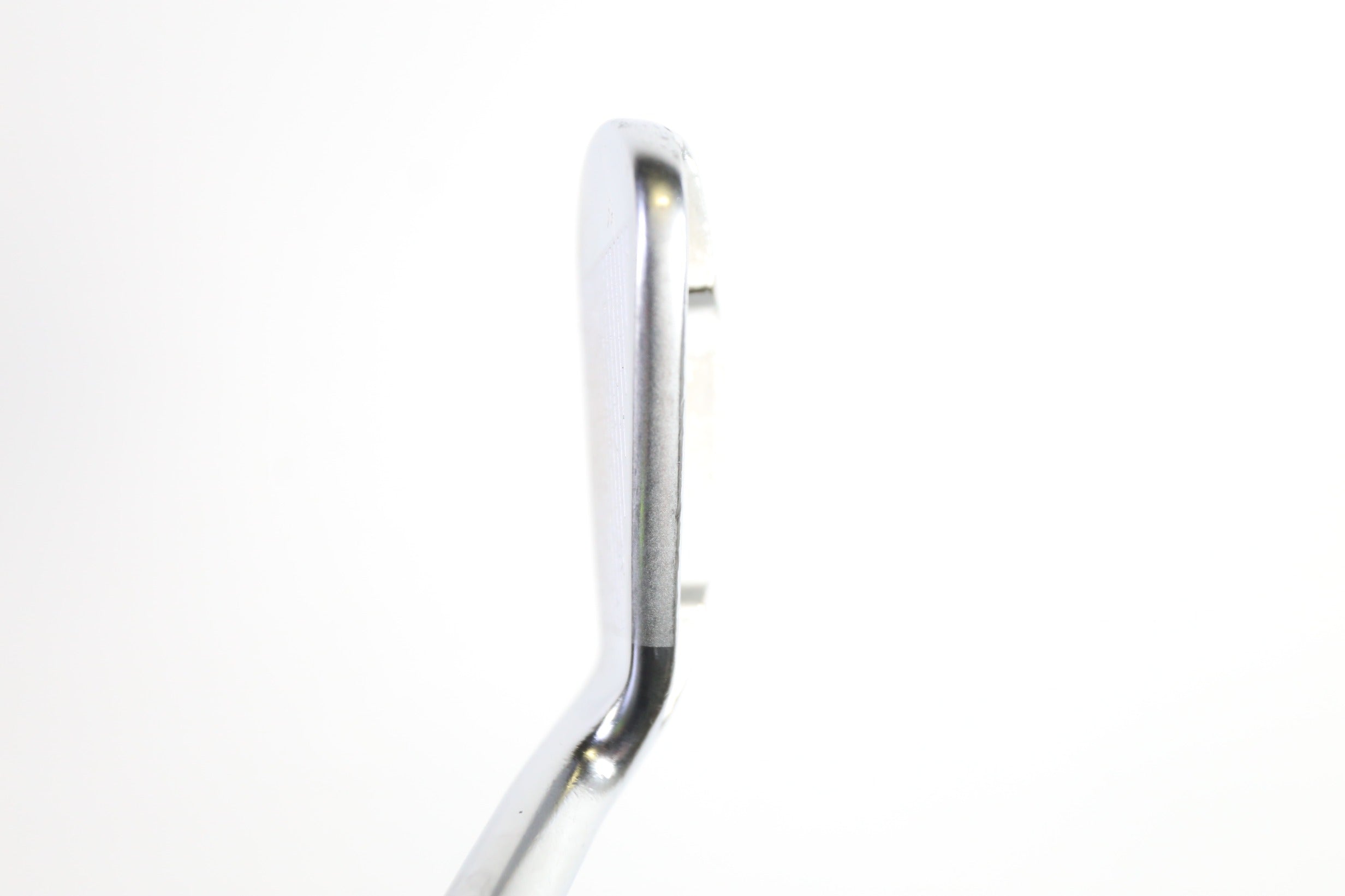 Used Callaway Apex CF16 7 Iron Right Handed Stiff Flex Golf Club - Perfect for Practice & Replacement | Single Iron for Right-Handed Golfers