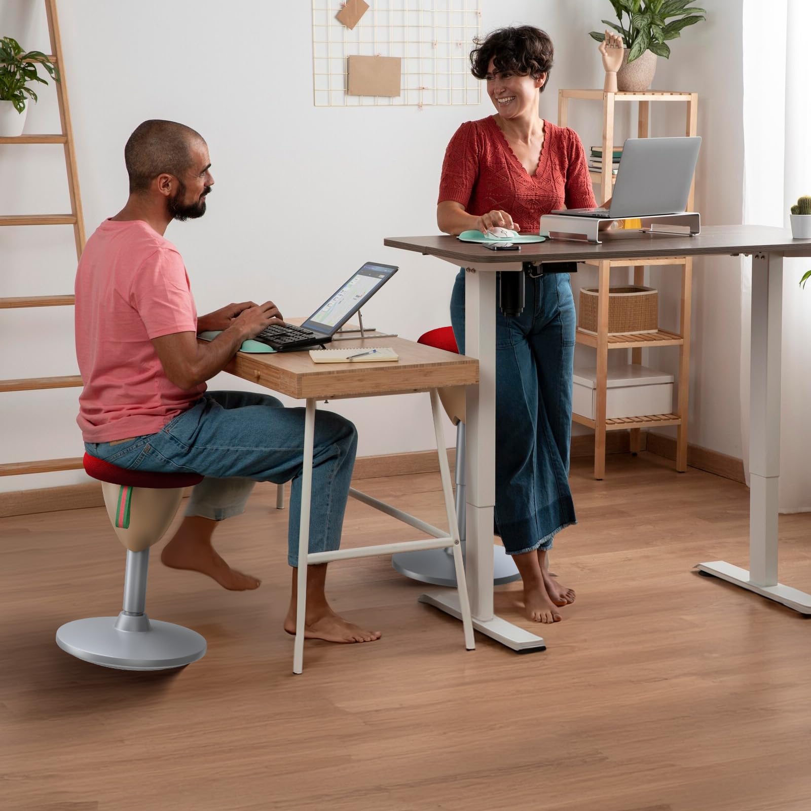 360° Adjustable Height Wobble Stool - Ergonomic Standing Desk Chair for Office & Classroom - Rocking Motion Balance Stool with Non-Slip Base - Portable Active Sitting Solution (Red) - Perfect for Home Office, School & Workspaces