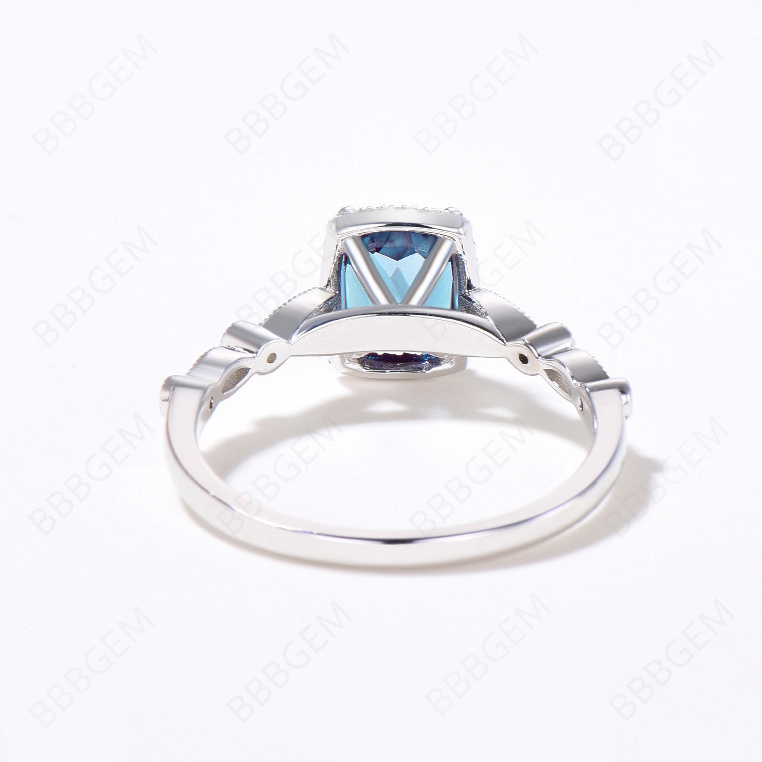 Stunning Cushion Cut Alexandrite Ring in Sterling Silver - Color Changing Gemstone Engagement Ring with Moissanite Halo & Antique Milgrain Detailing | Perfect for Weddings, Anniversaries & Special Occasions