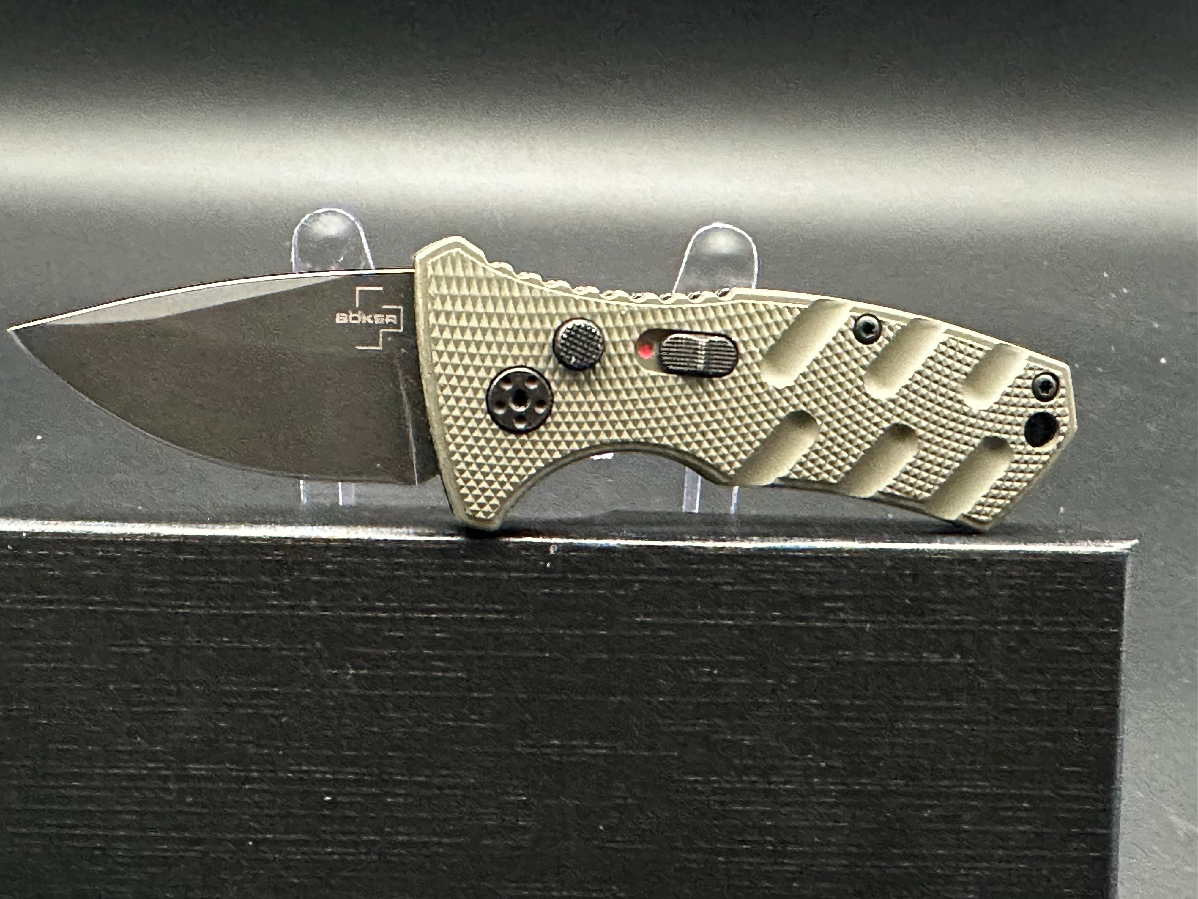 Boker Stubby Strike Tactical Pocket Knife - OD Green Aluminum Handle - EDC, Outdoor, Survival & Everyday Carry Knife for Camping, Hiking & Self Defense