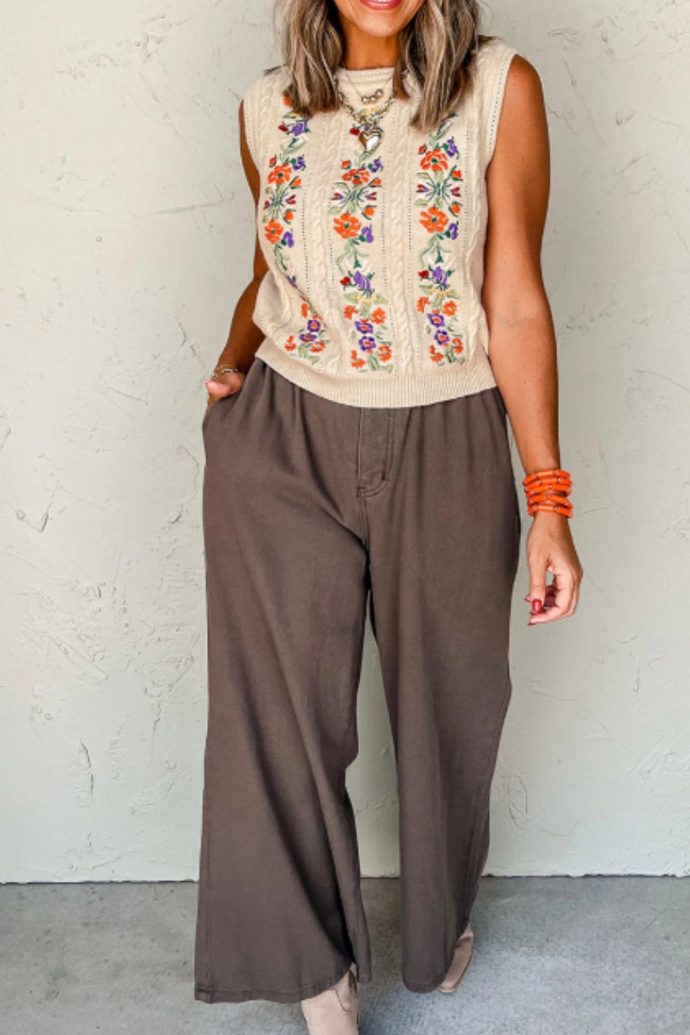 Embroidered Cable Knit Round Neck Sweater Vest for Women - Cozy Winter Layering Piece for Office & Casual Outfits