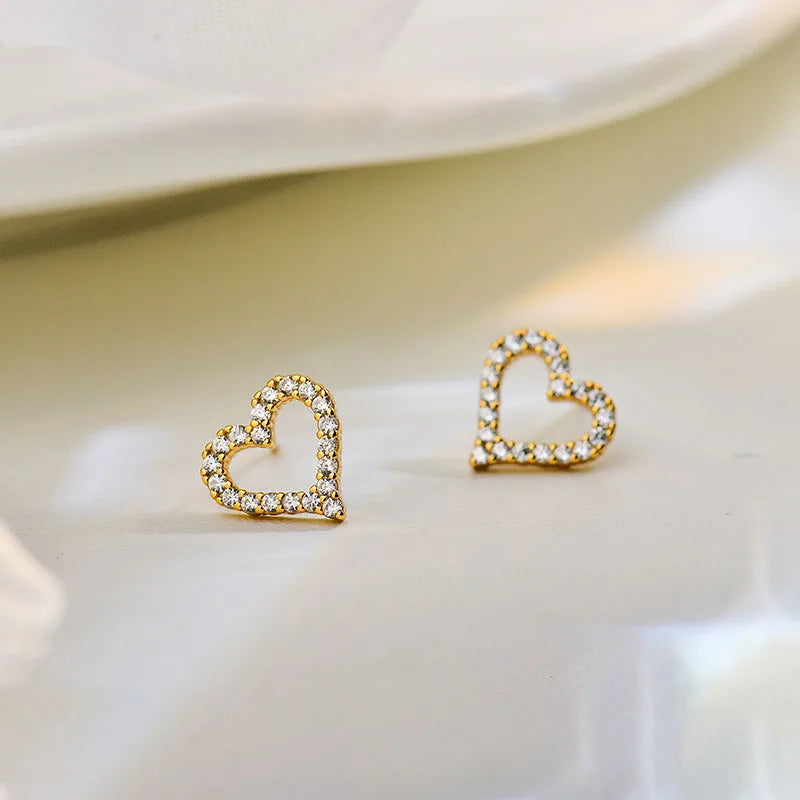 Elegant Heart-Shaped Stud Earrings for Women - Perfect for Valentine's Day, Anniversary & Romantic Date Night Gifts