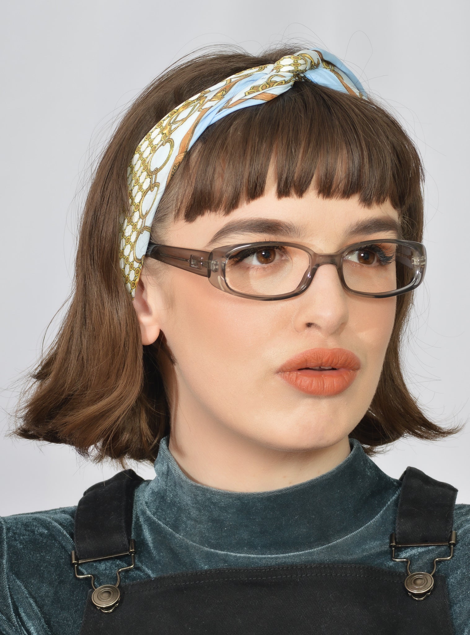 Original Title: Gucci 2452   Optimized Title: **Gucci 2452 Sunglasses - Luxury Designer Shades for Men & Women | UV Protection & Fashion Statement | Perfect for Travel, Beach & Everyday Wear**