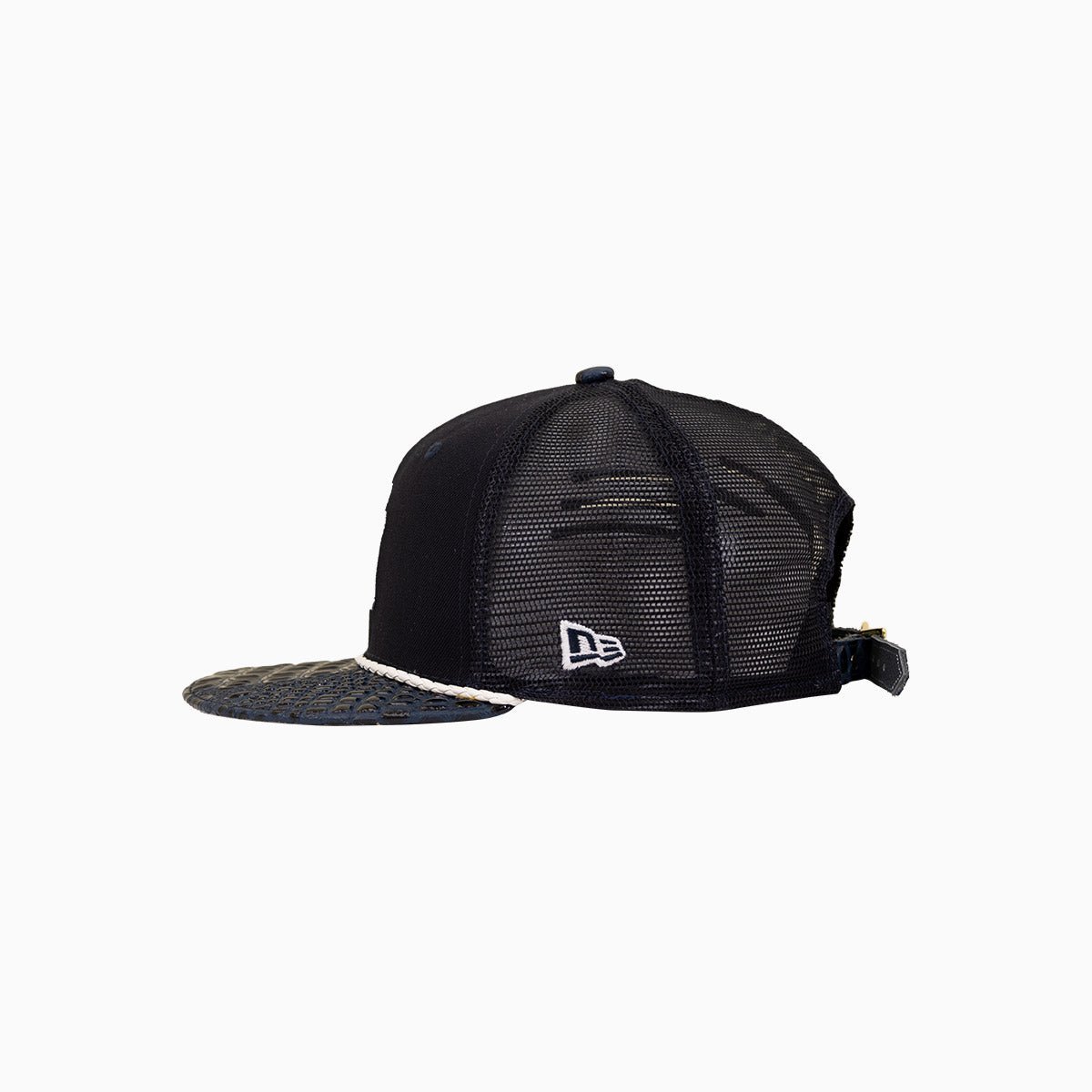 Breyer's Buck 50 New York Yankees Trucker Hat With Leather Visor - Adjustable Snapback Cap for Baseball Fans - Perfect for Games, Tailgating & Streetwear Fashion
