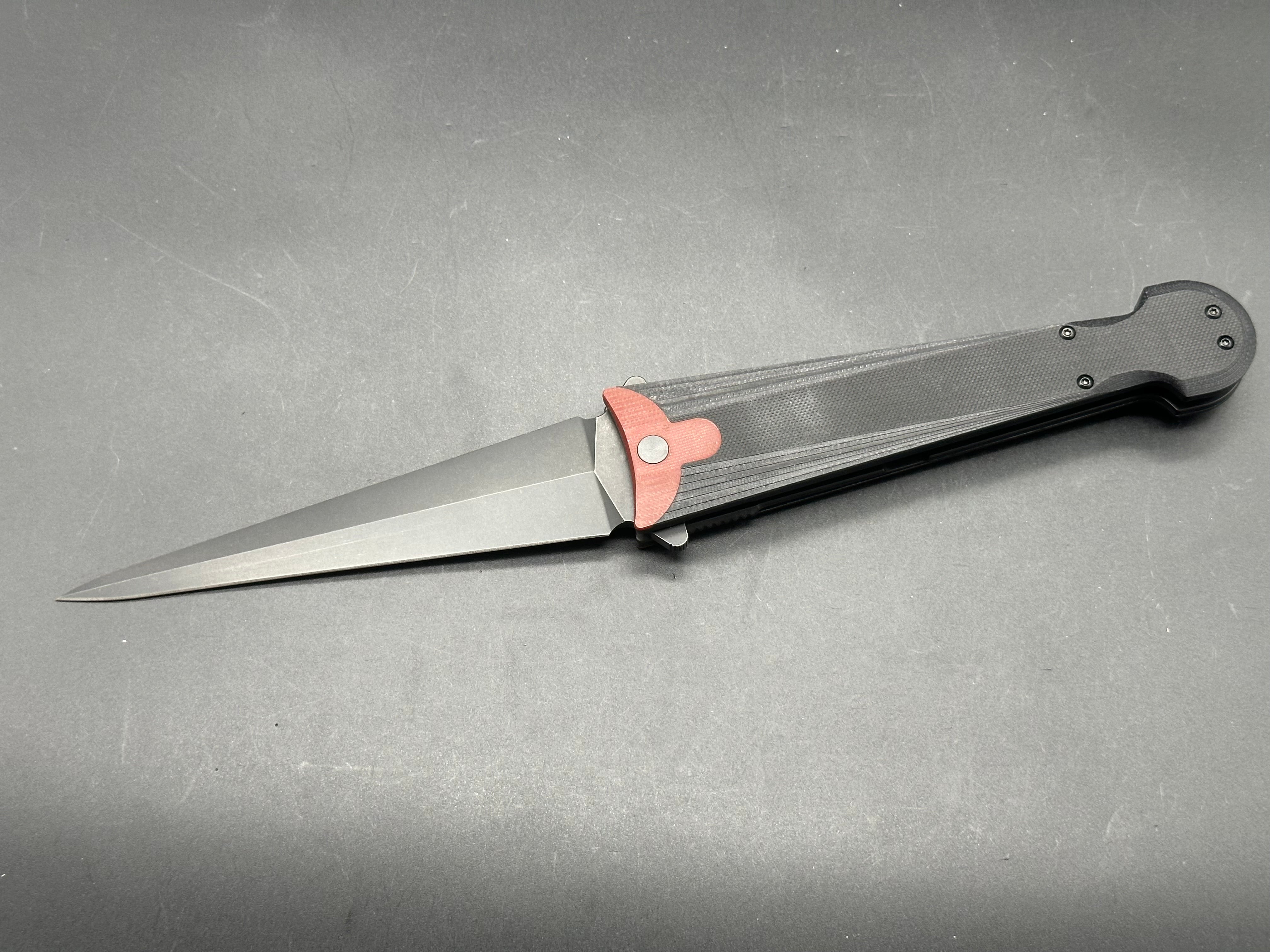 Daggerr Knives Cinquedea - 5.6 Inch Black D2 Steel Blade with Aluminum Handle for Camping, Hunting & Outdoor Survival