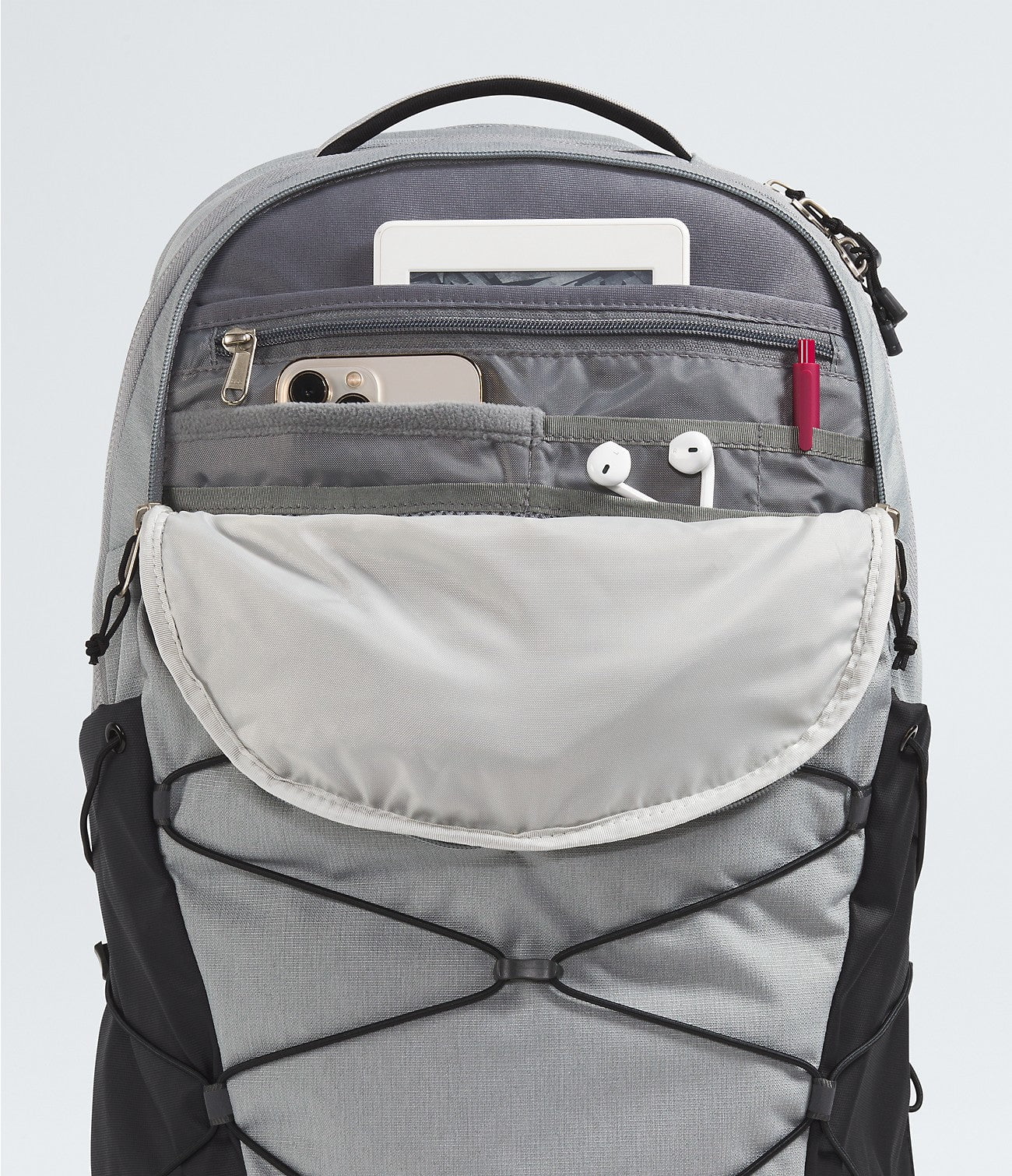 The North Face Borealis Backpack - Lightweight Hiking & Travel Daypack for Men & Women - Durable Laptop Backpack for School, Work, Outdoor Adventures & Commuting