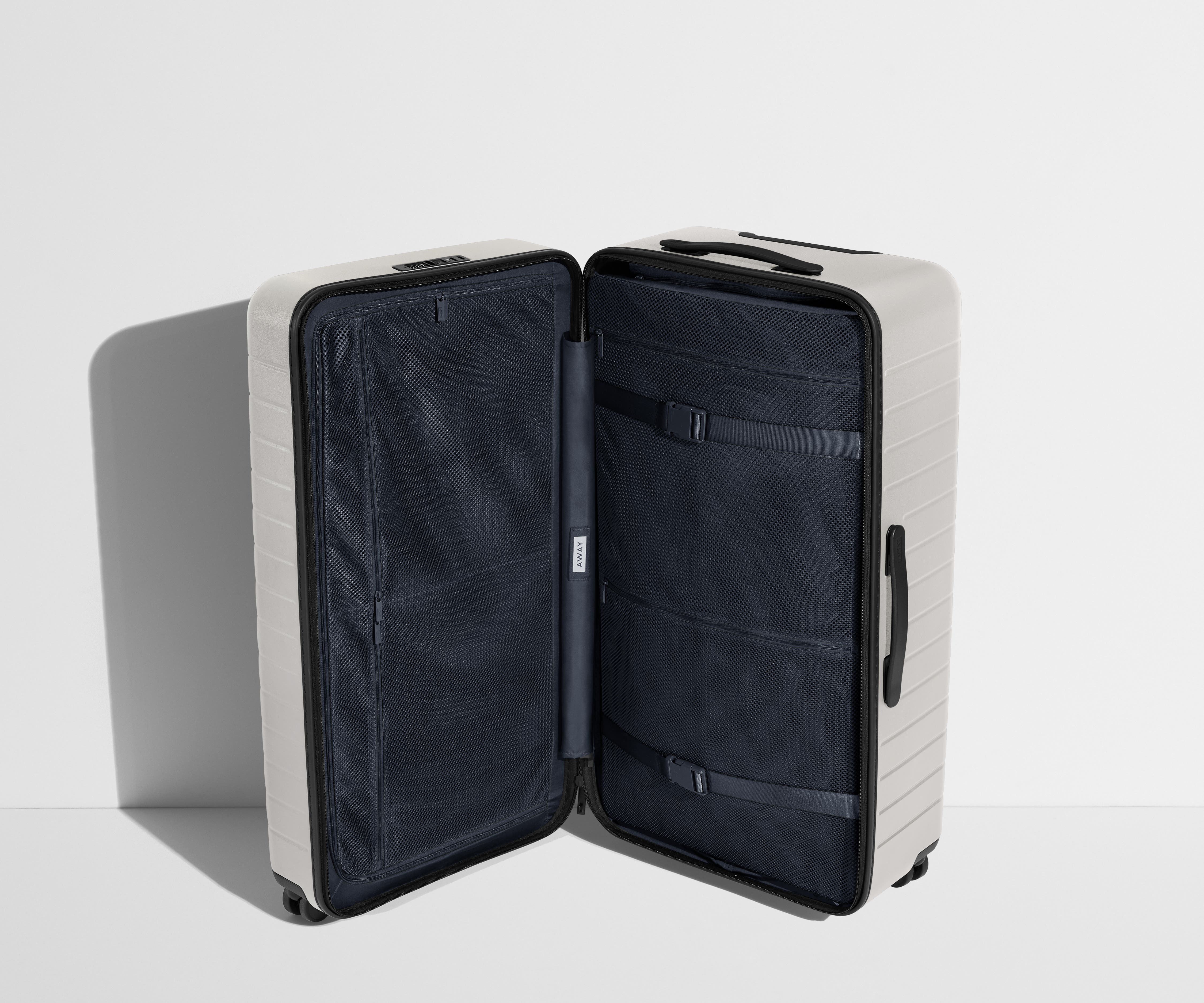 The Trunk in Cloud Gray - Stylish Storage Solution for Travel, Home & Office Organization