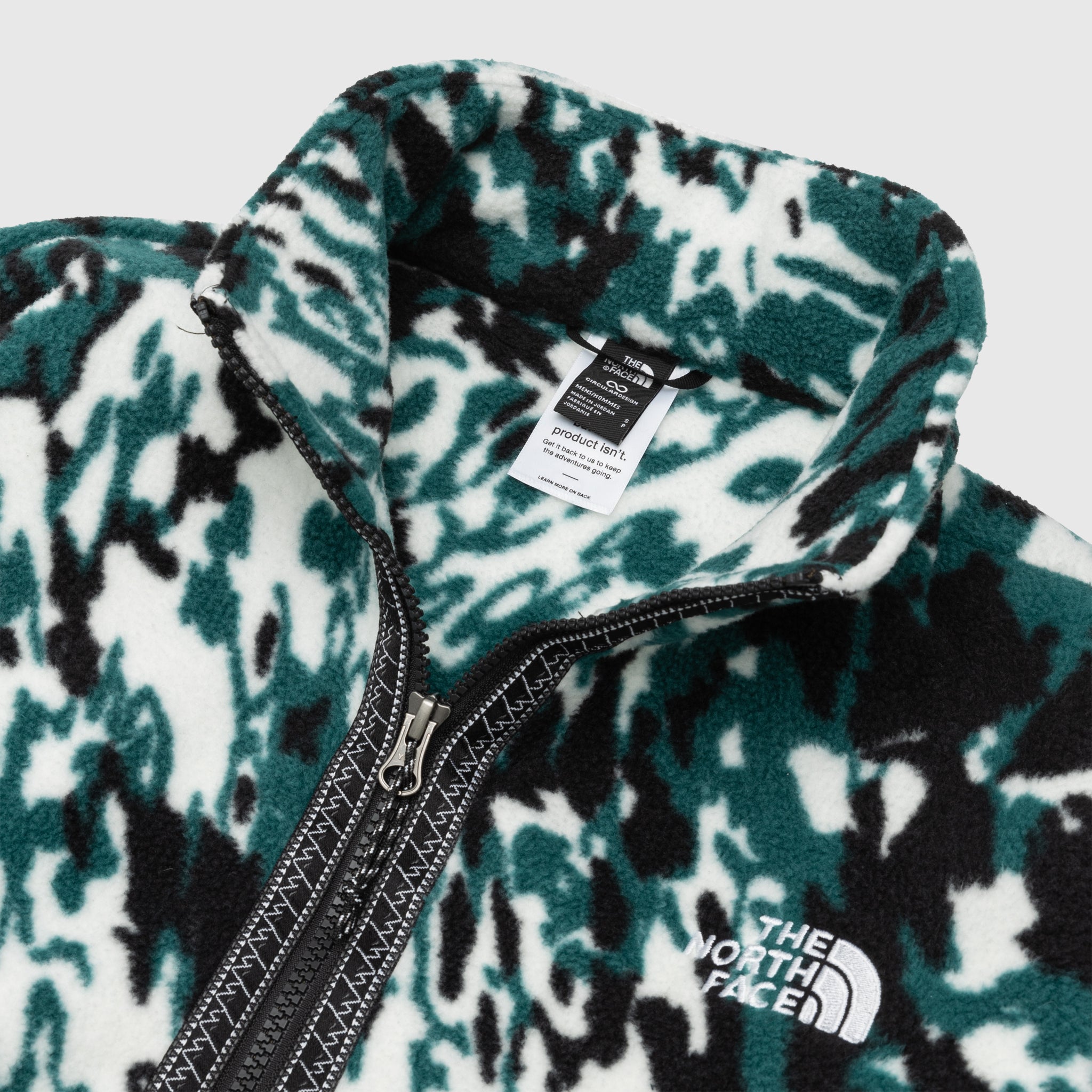 The North Face FleeSki 1/4 Zip Pullover - Warm Fleece Jacket for Skiing, Hiking & Outdoor Activities | Men's & Women's Winter Layering Top