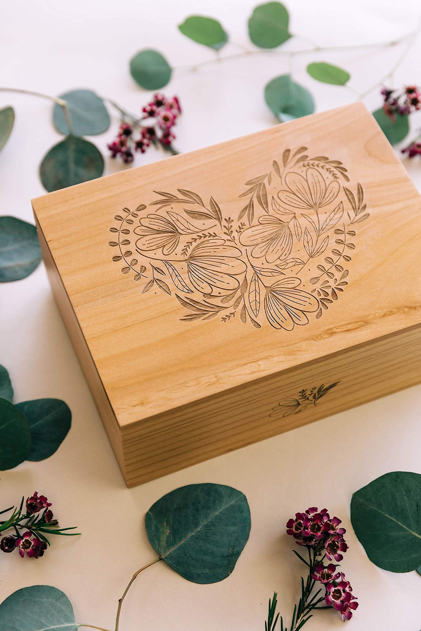Personalized Wooden Heart Keepsake Box - Custom Engraved Gift for Anniversary, Wedding, Baby & Memory Storage | Perfect for Jewelry, Love Letters & Special Mementos
