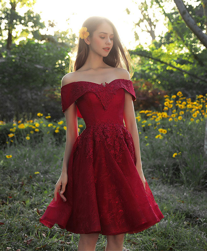 Elegant Burgundy Tulle Lace Short Prom Dress & Bridesmaid Dress - Perfect for Homecoming, Cocktail Parties & Formal Events