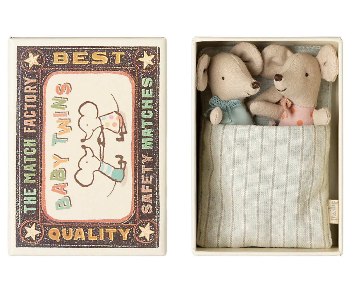 Adorable Twin Baby Mice in Miniature Matchbox - Perfect for Dollhouse Decor, Fairy Gardens & Unique Gift Ideas
