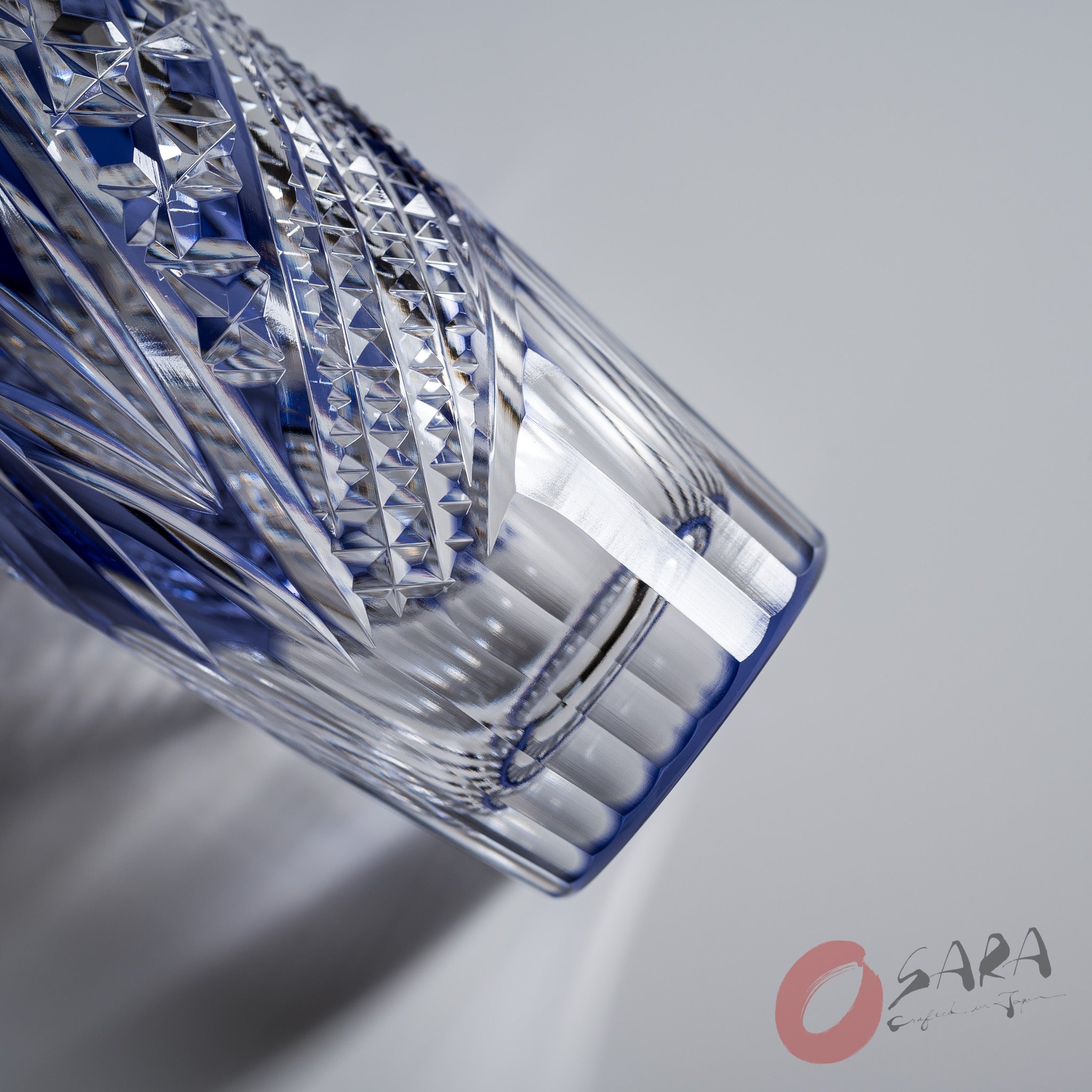 KAGAMI Crystal Edo Kiriko Vase - Japanese Cut Glass Flower Vase for Home Decor, Wedding Centerpiece & Gift Idea (Hokaze Style) | Perfect for Living Room, Dining Table & Special Occasions