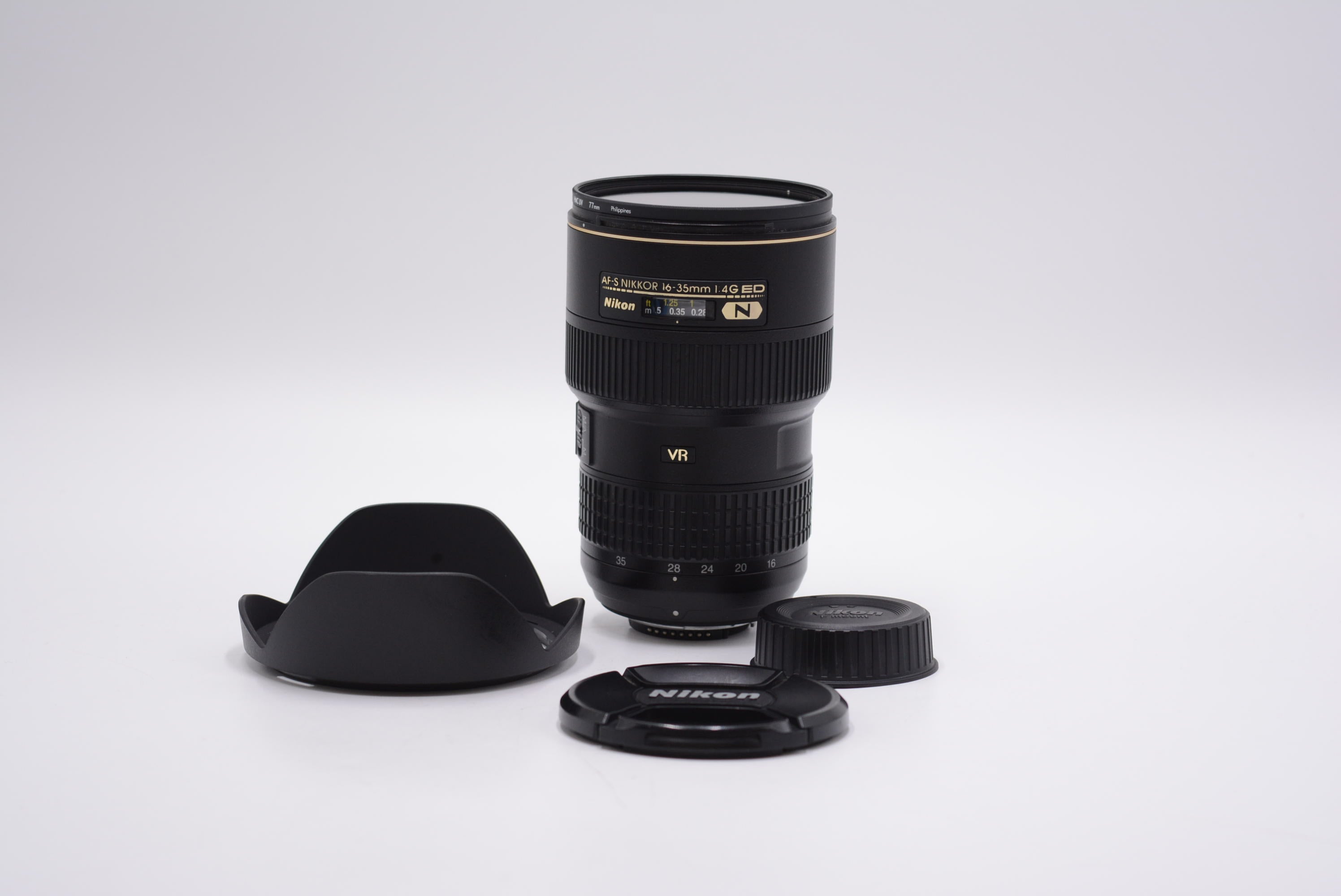 Nikon AF-S 16-35mm f/4G ED VR Wide-Angle Zoom Lens - Used (Excellent Condition) for Landscape, Architecture & Travel Photography
