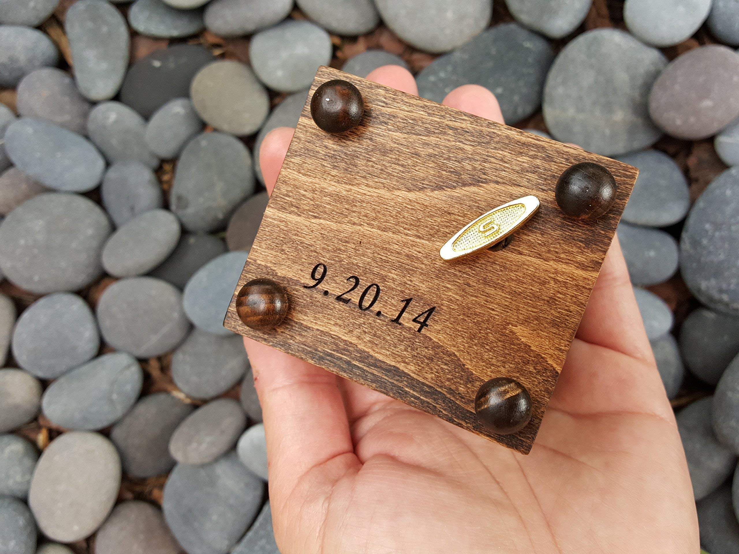 Custom Handmade Music Box with Sunflower Design - Personalized Gift for Mom, Mother's Day, Birthday & Special Occasions - Perfect for Home Decor, Wedding Favors & Keepsake Memories